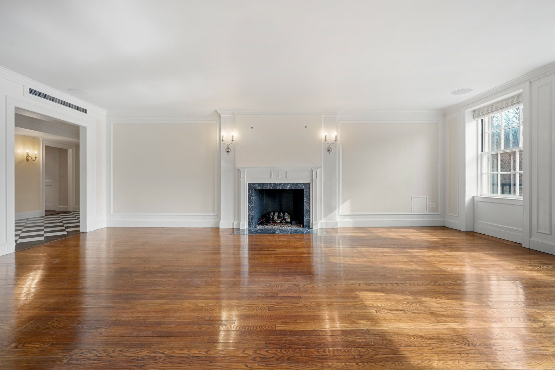 81 Beacon Street 4