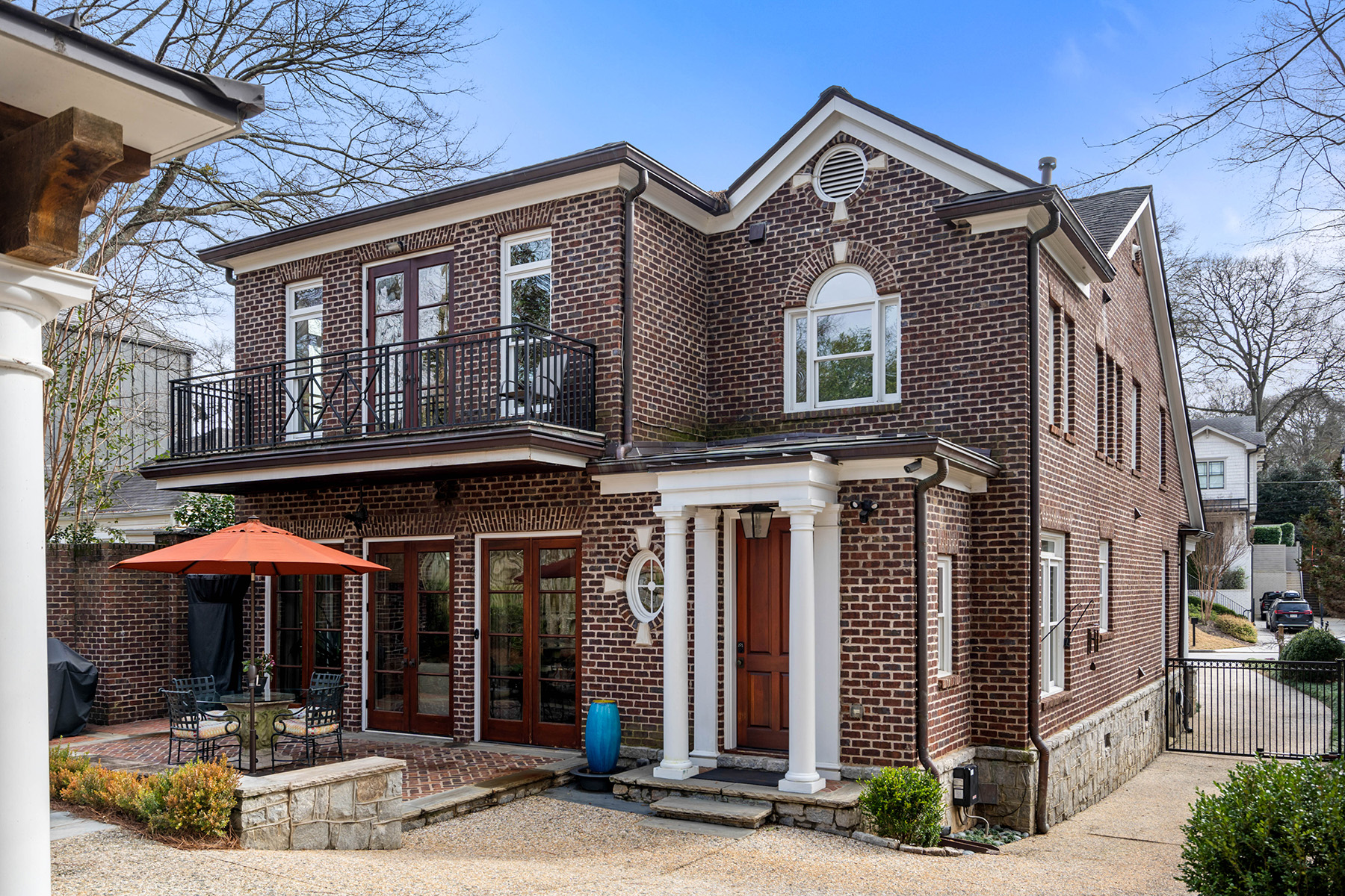 830 Ponce De Leon Terrace NE