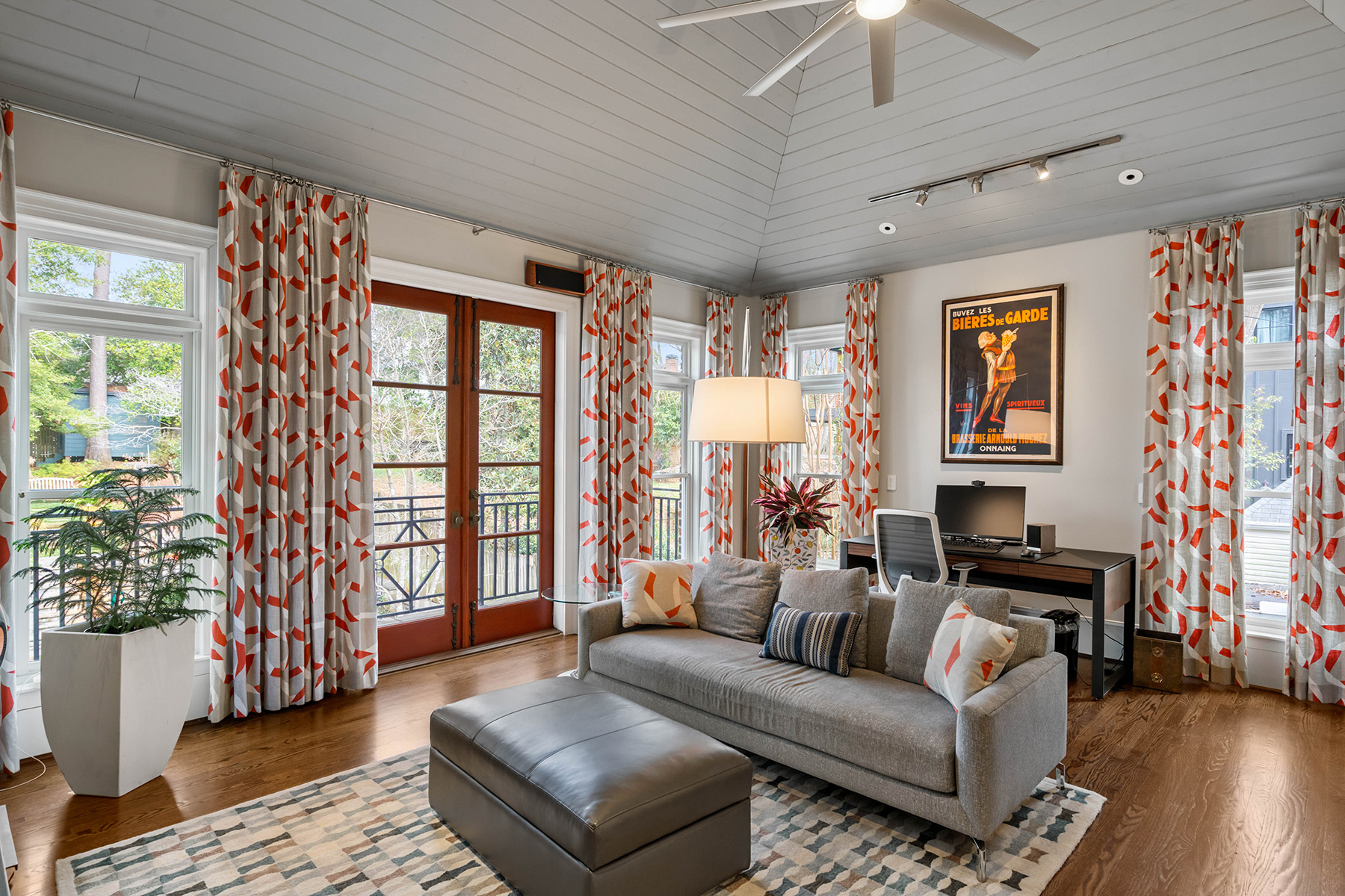 830 Ponce De Leon Terrace NE