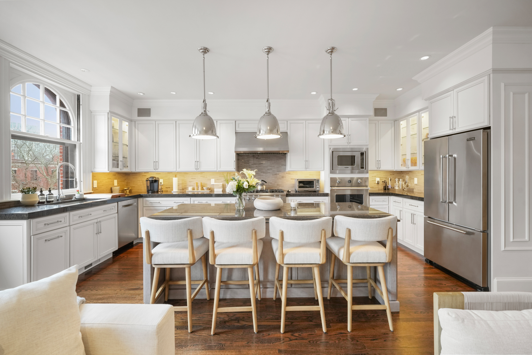 408 Beacon Street 2