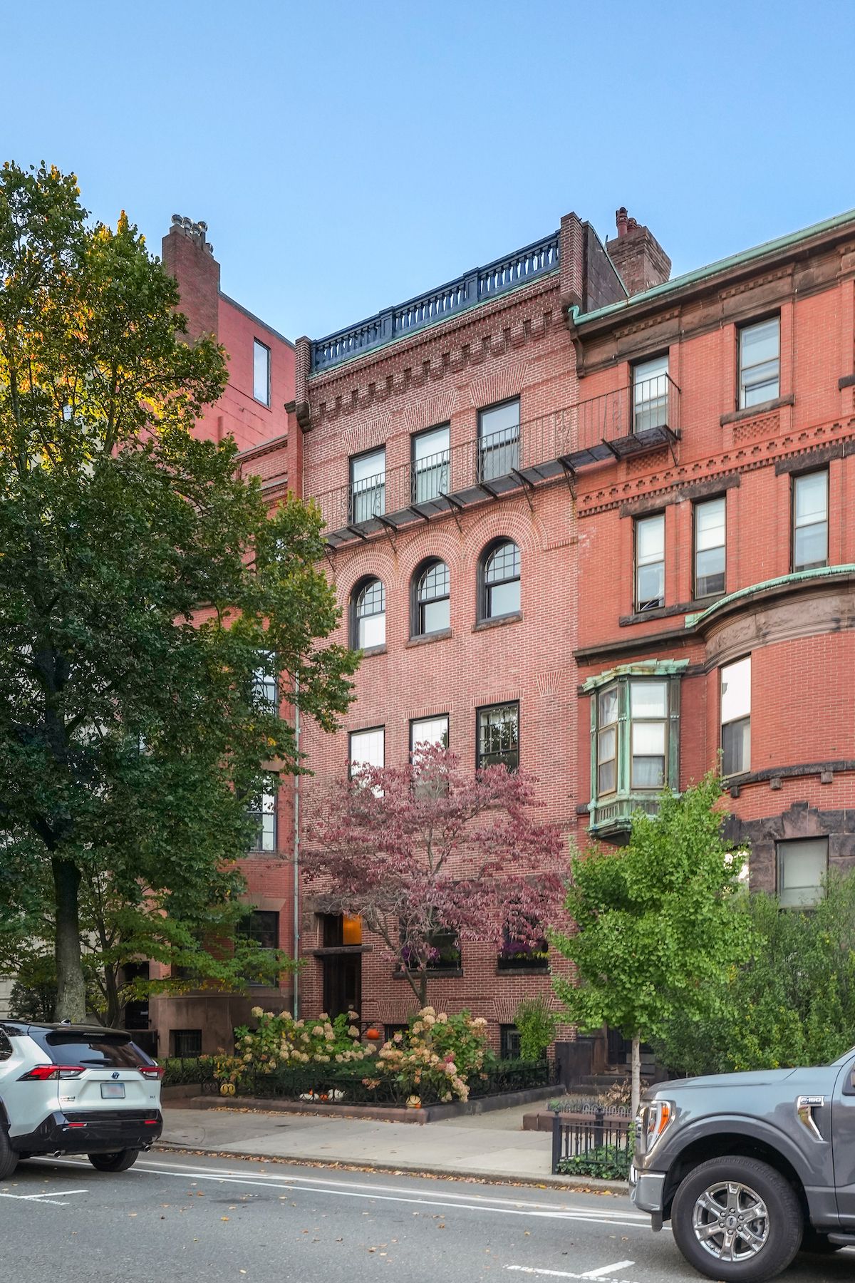 408 Beacon Street 2