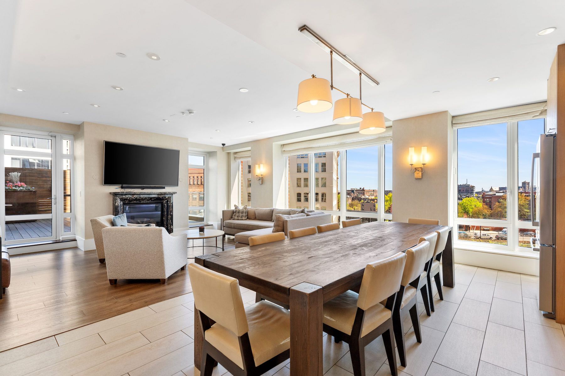 400 Stuart Street 15 K