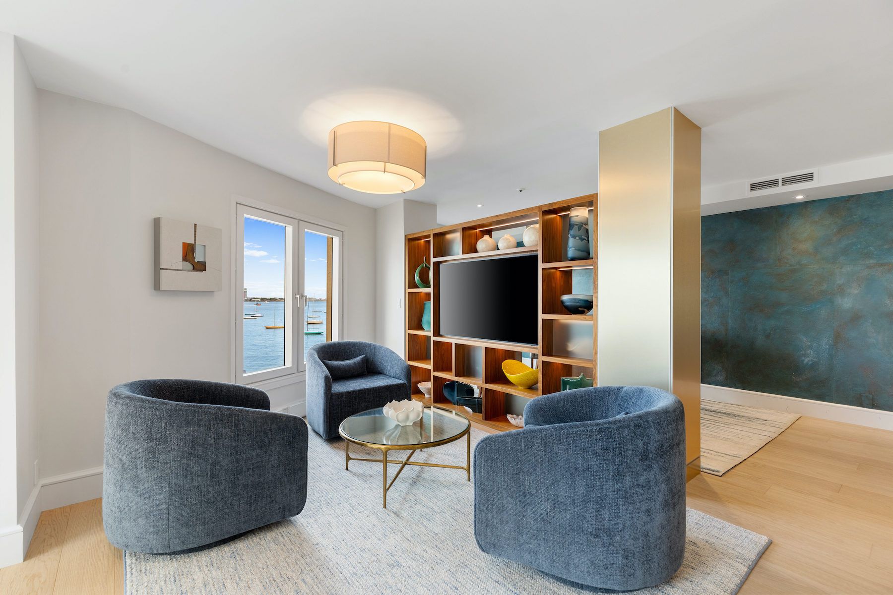 20  Rowes Wharf 309