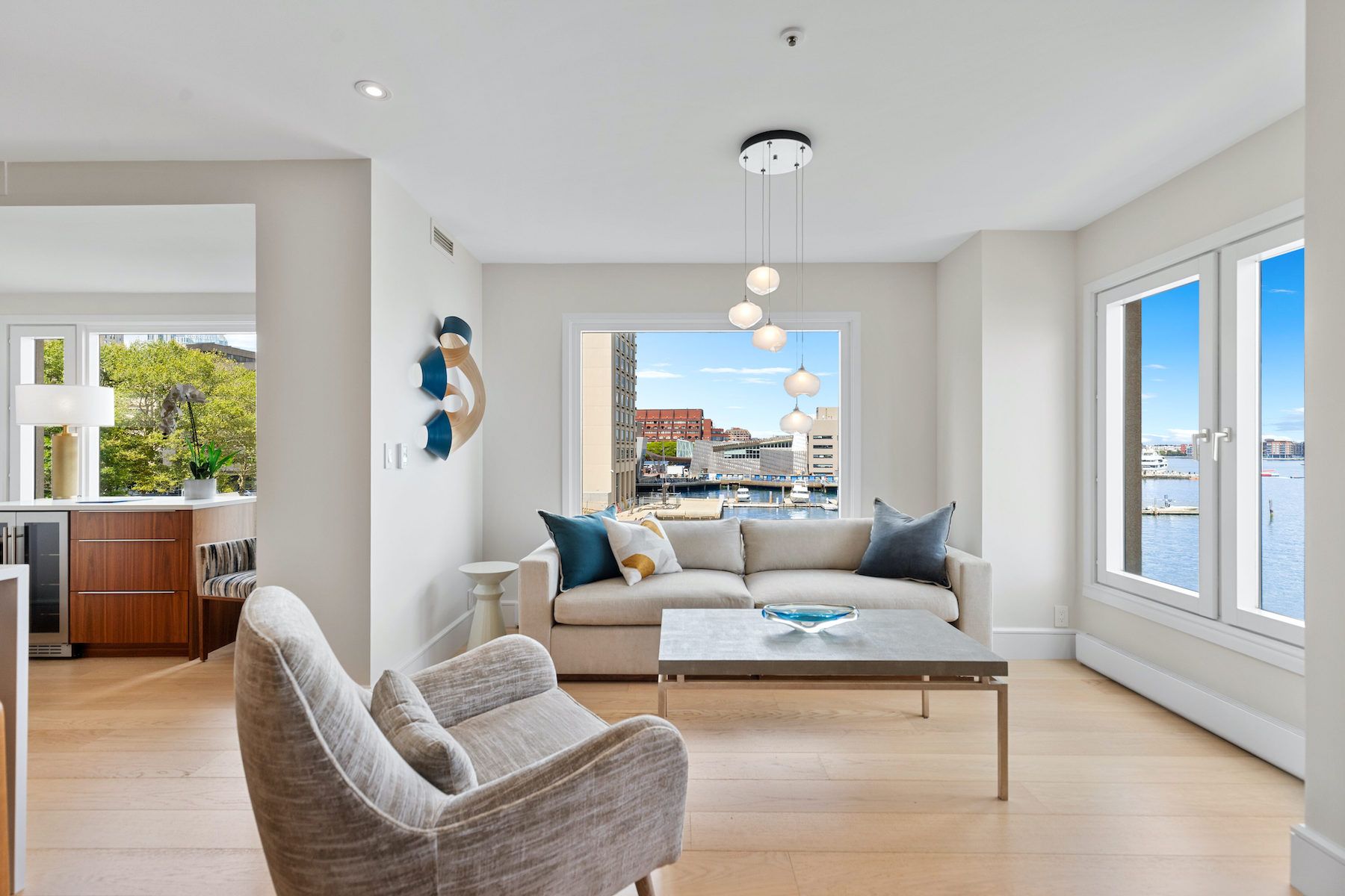 20  Rowes Wharf 309