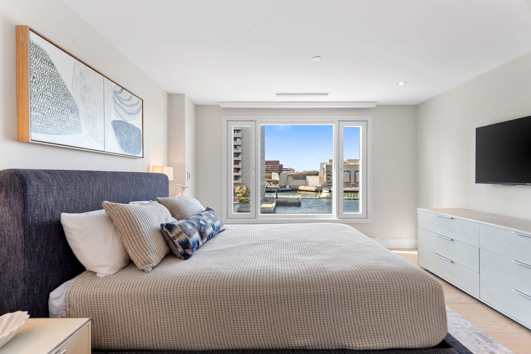 20  Rowes Wharf 309