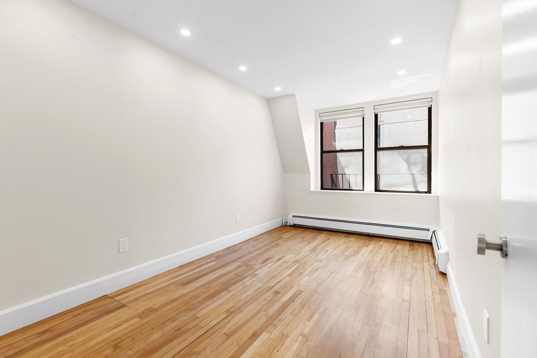19 Arlington St 53