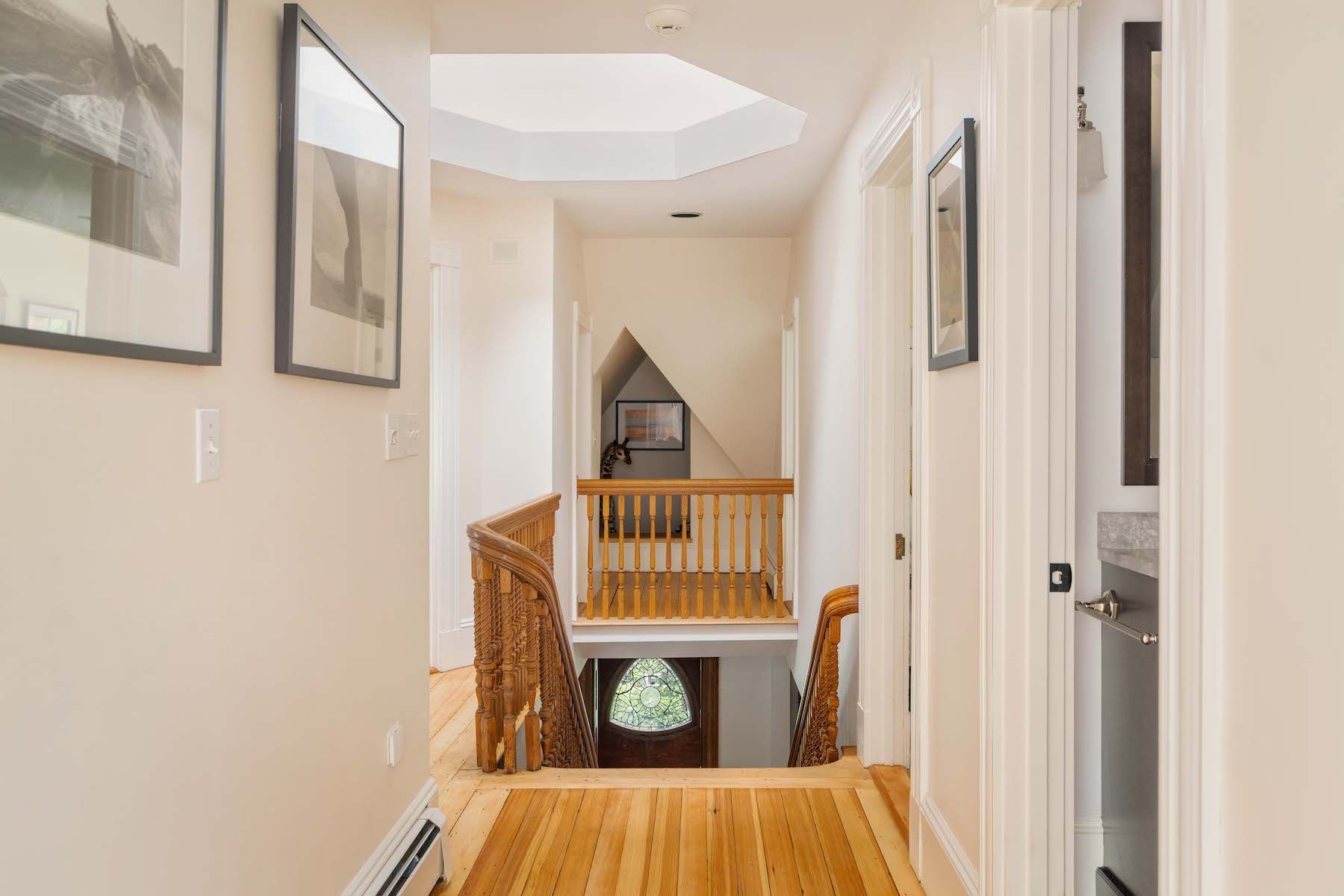 8 Ellsworth Avenue 