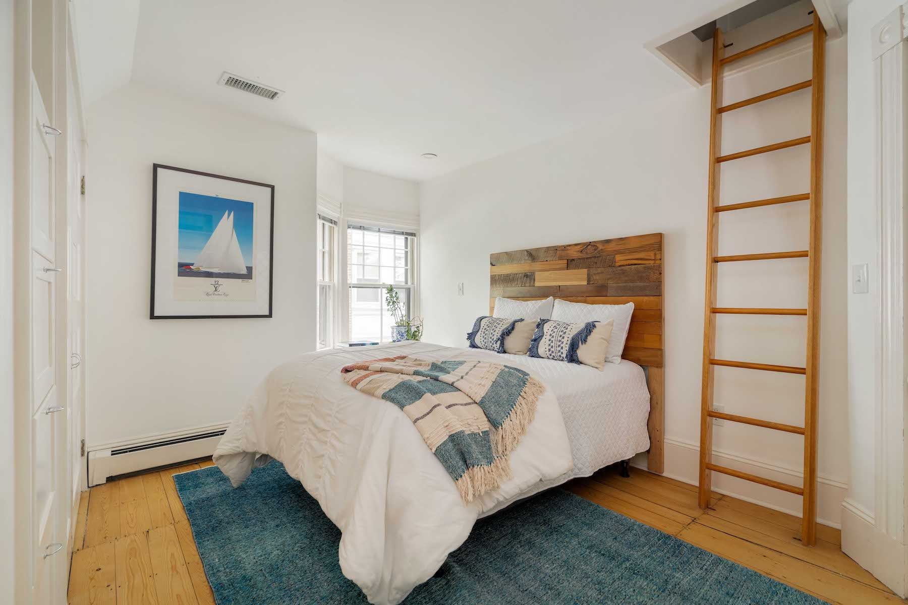 8 Ellsworth Avenue 