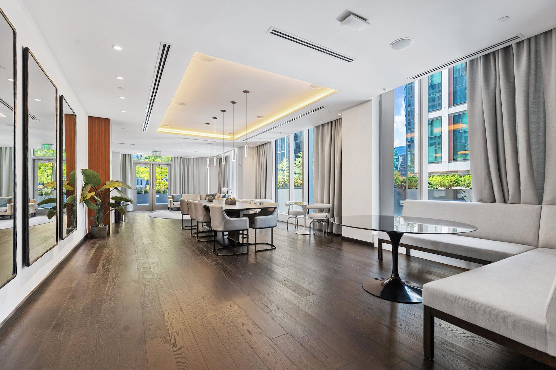 135 Seaport Boulevard 1901