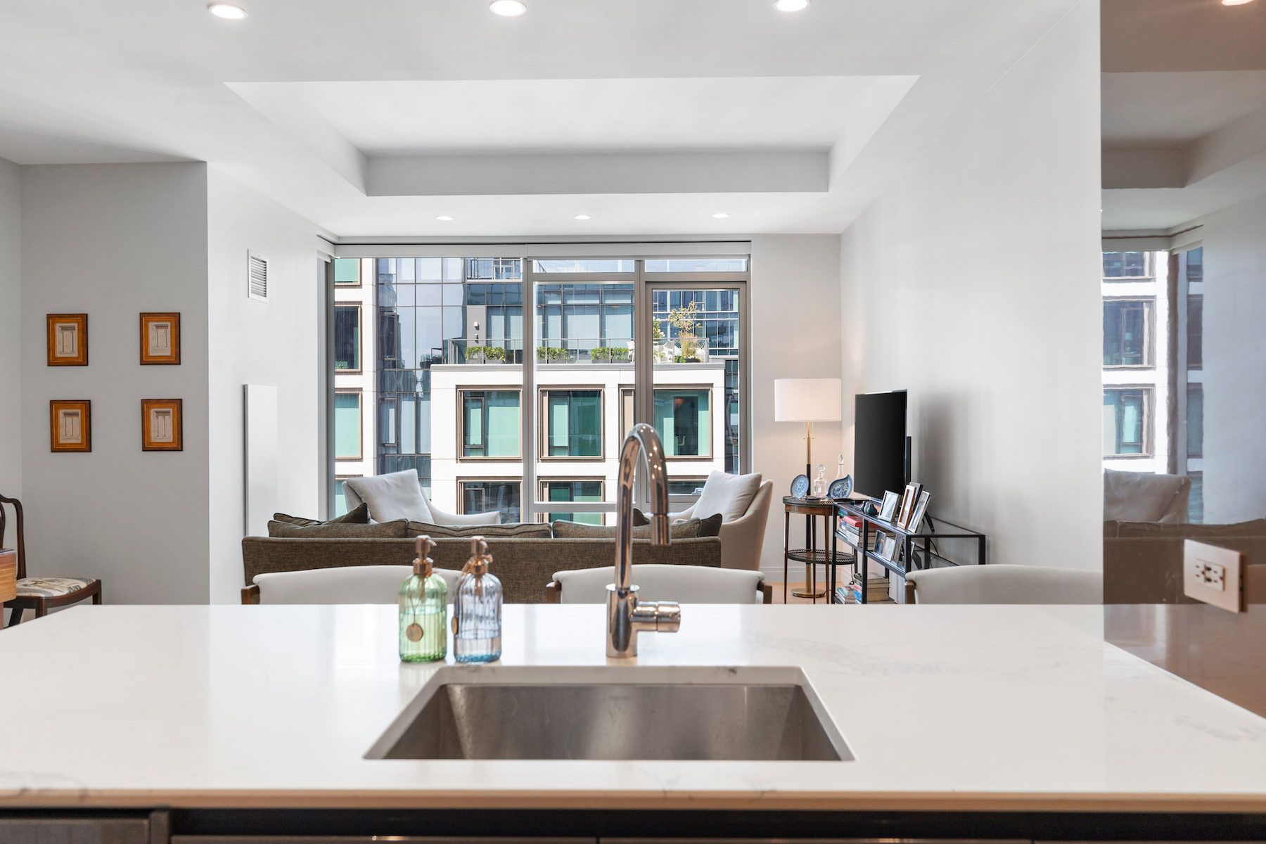 135 Seaport Boulevard 1901