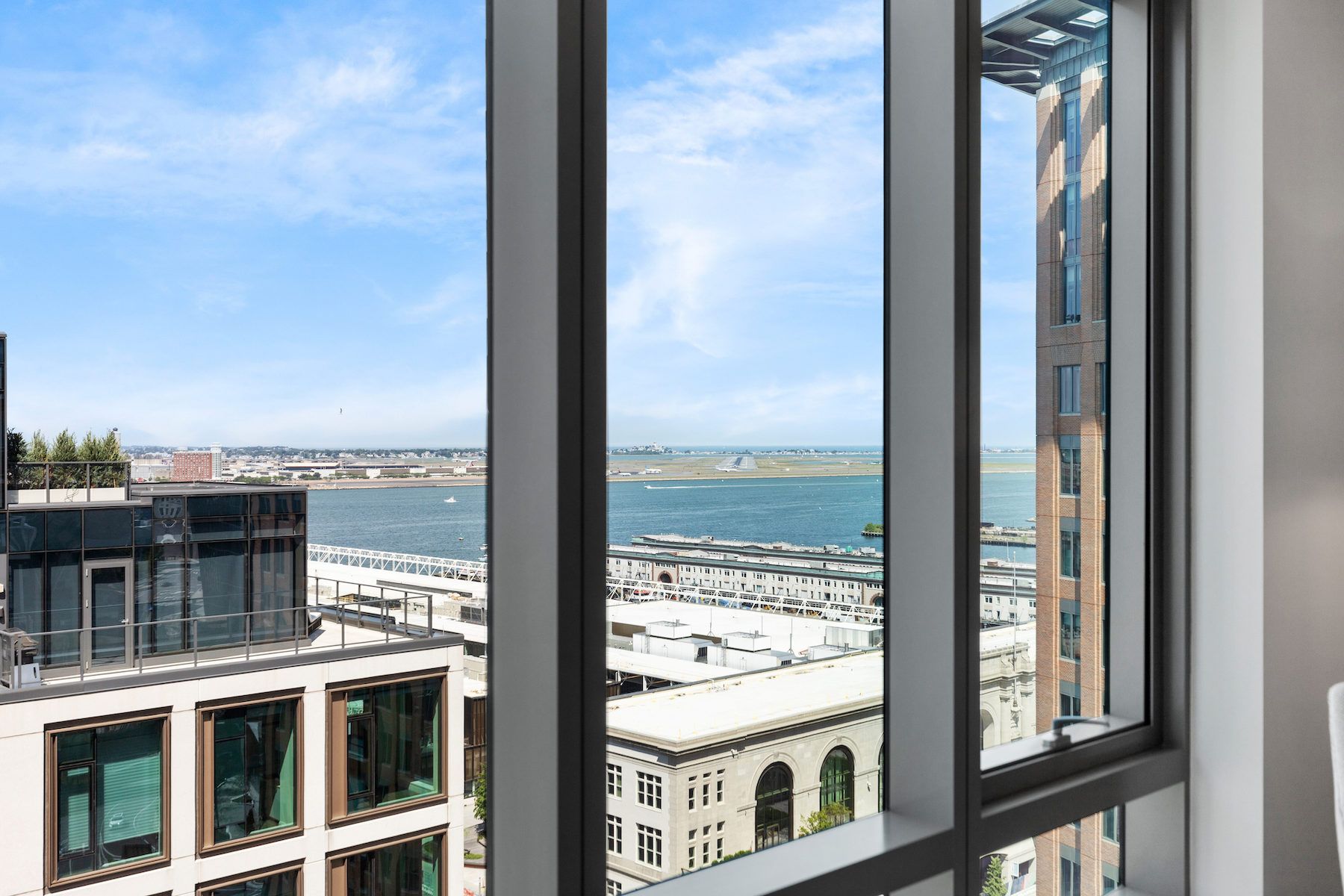 135 Seaport Boulevard 1901