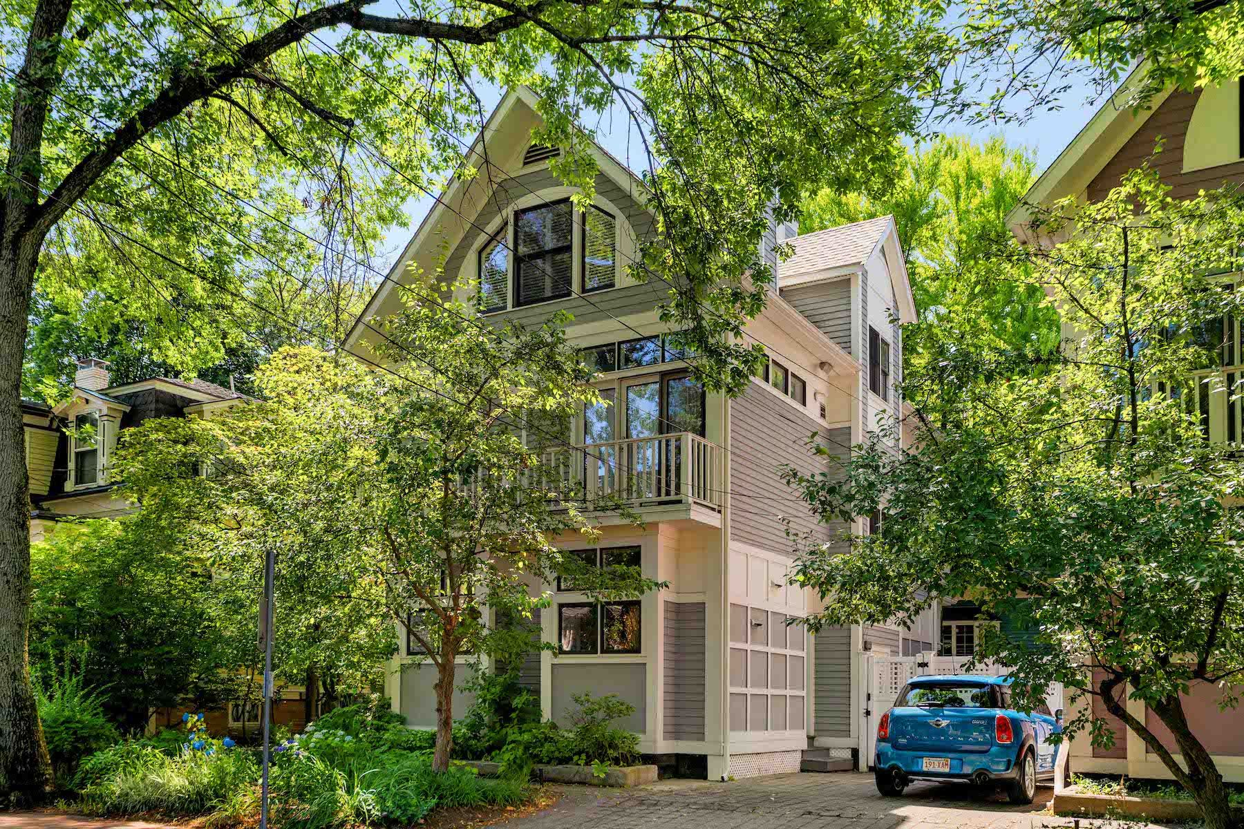 11 Frost Street 11