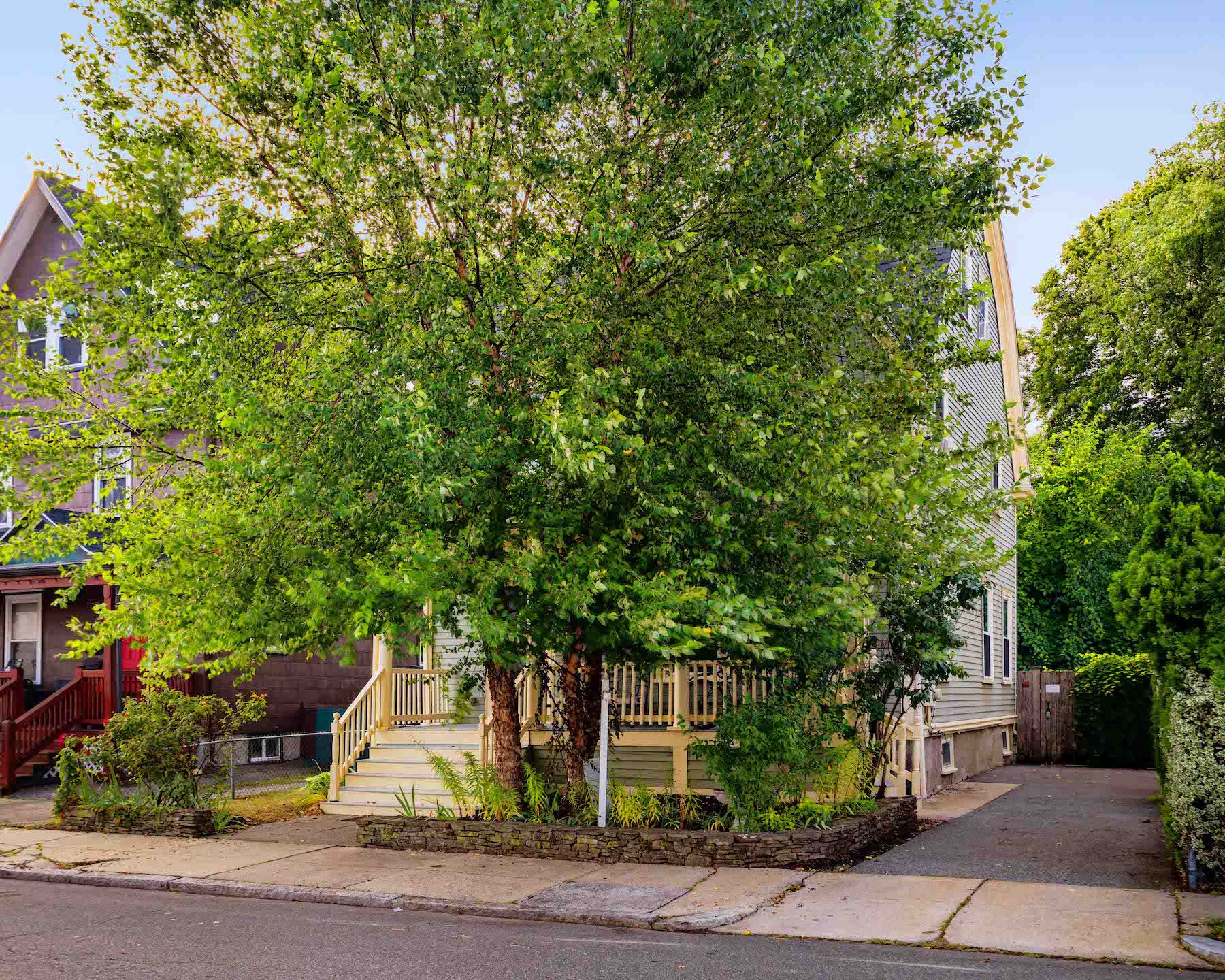 29 Hopedale Street 