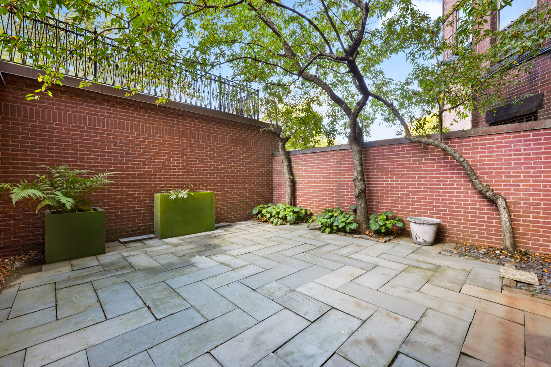 408  Beacon Street 1