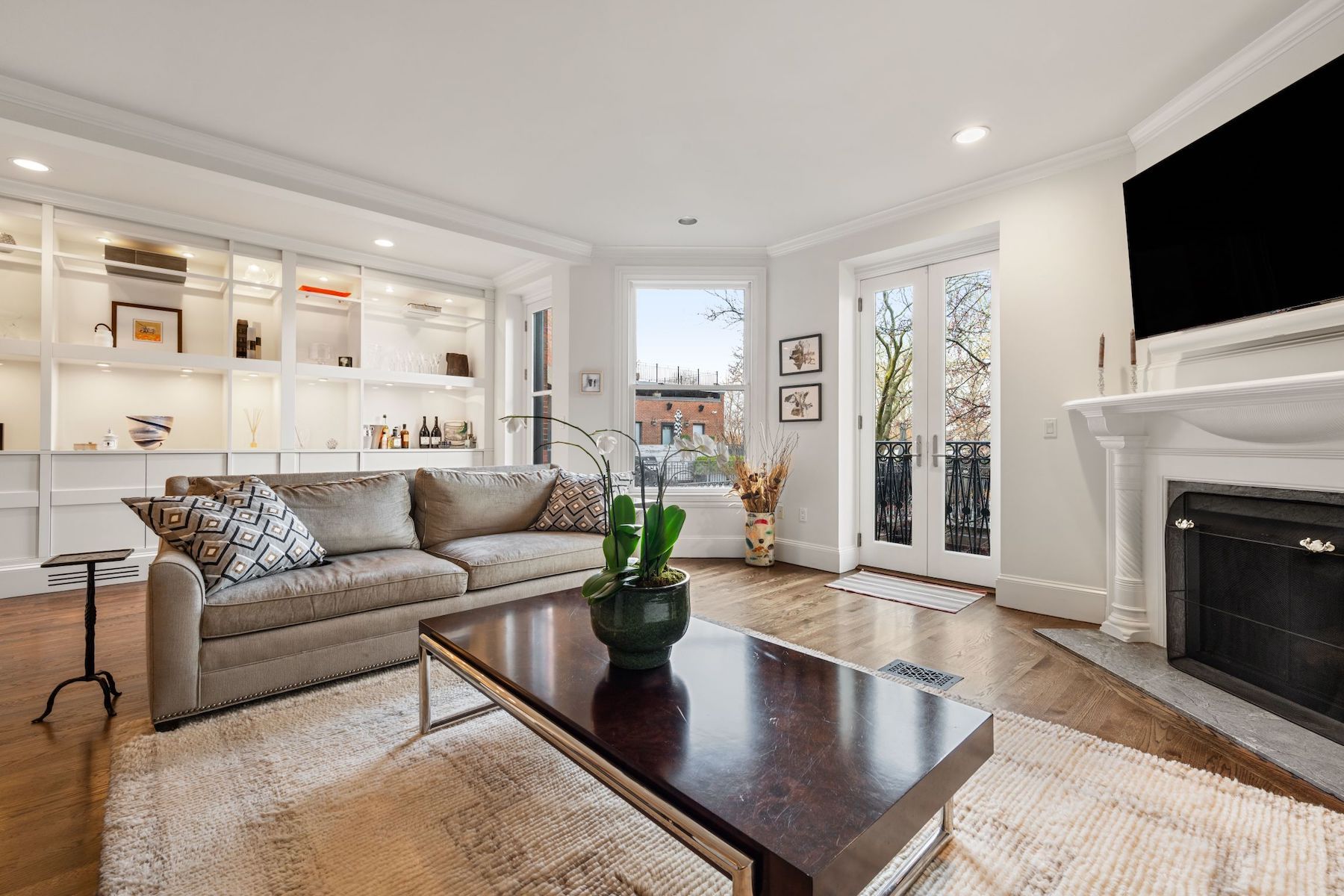 408  Beacon Street 1