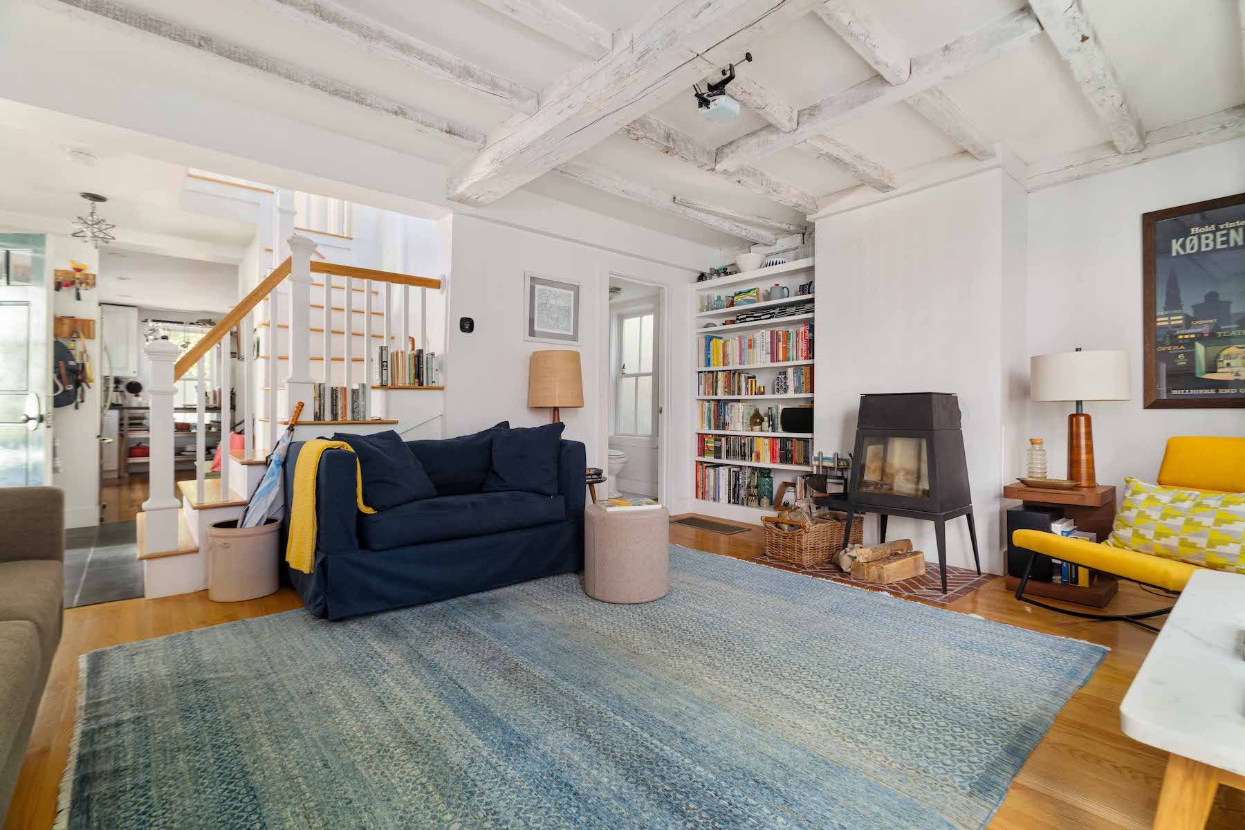 498 Franklin Street 