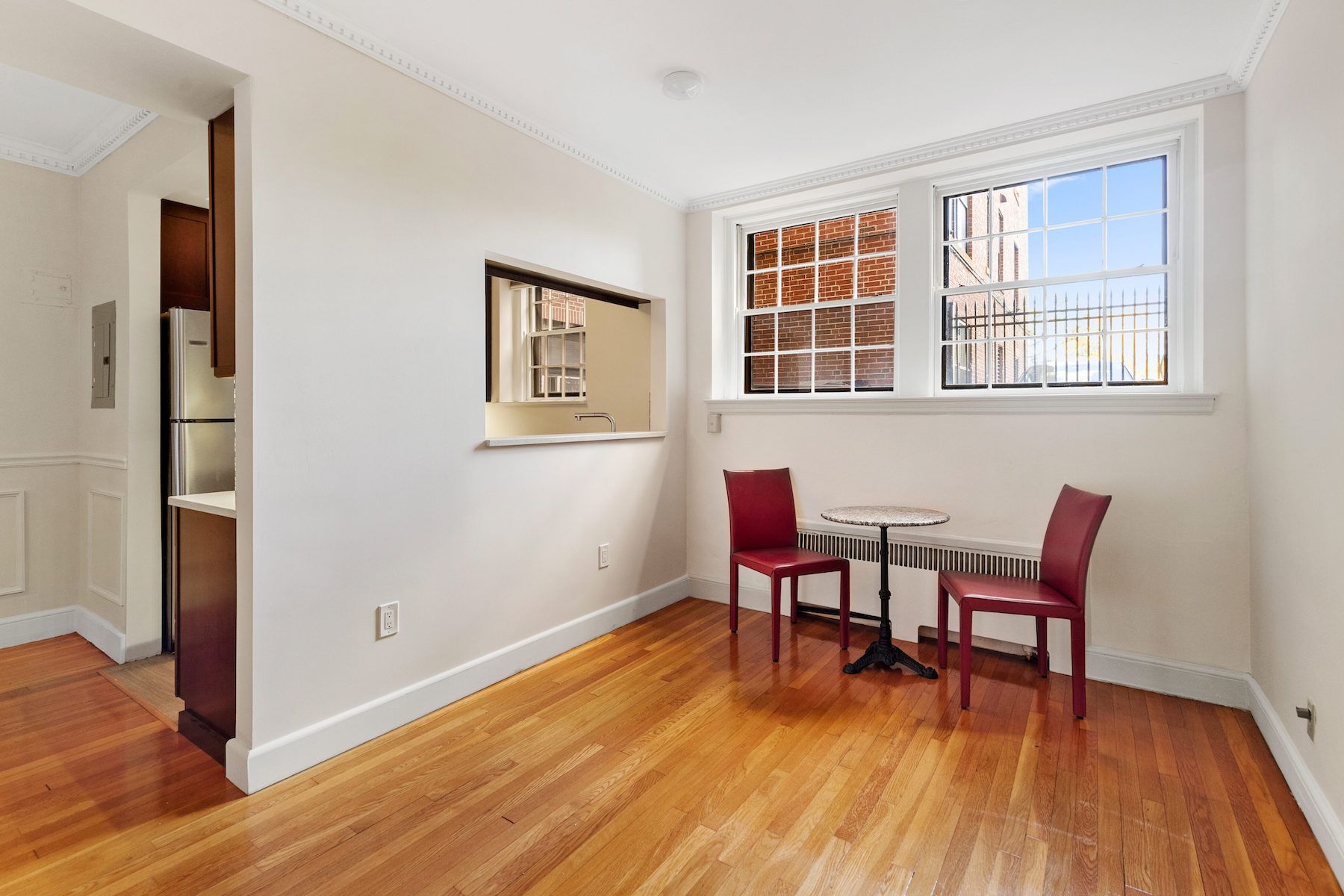 280  Beacon Street 1