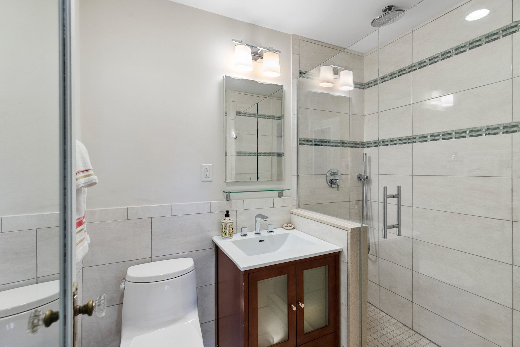 280  Beacon Street 1