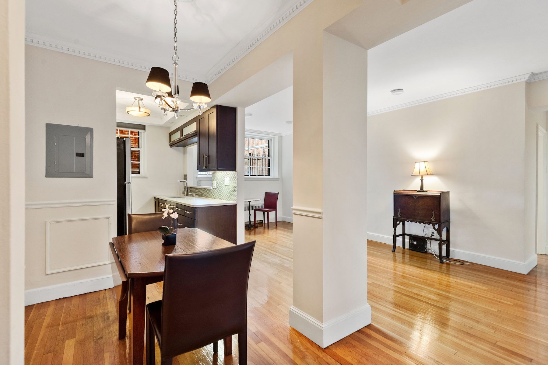280  Beacon Street 1