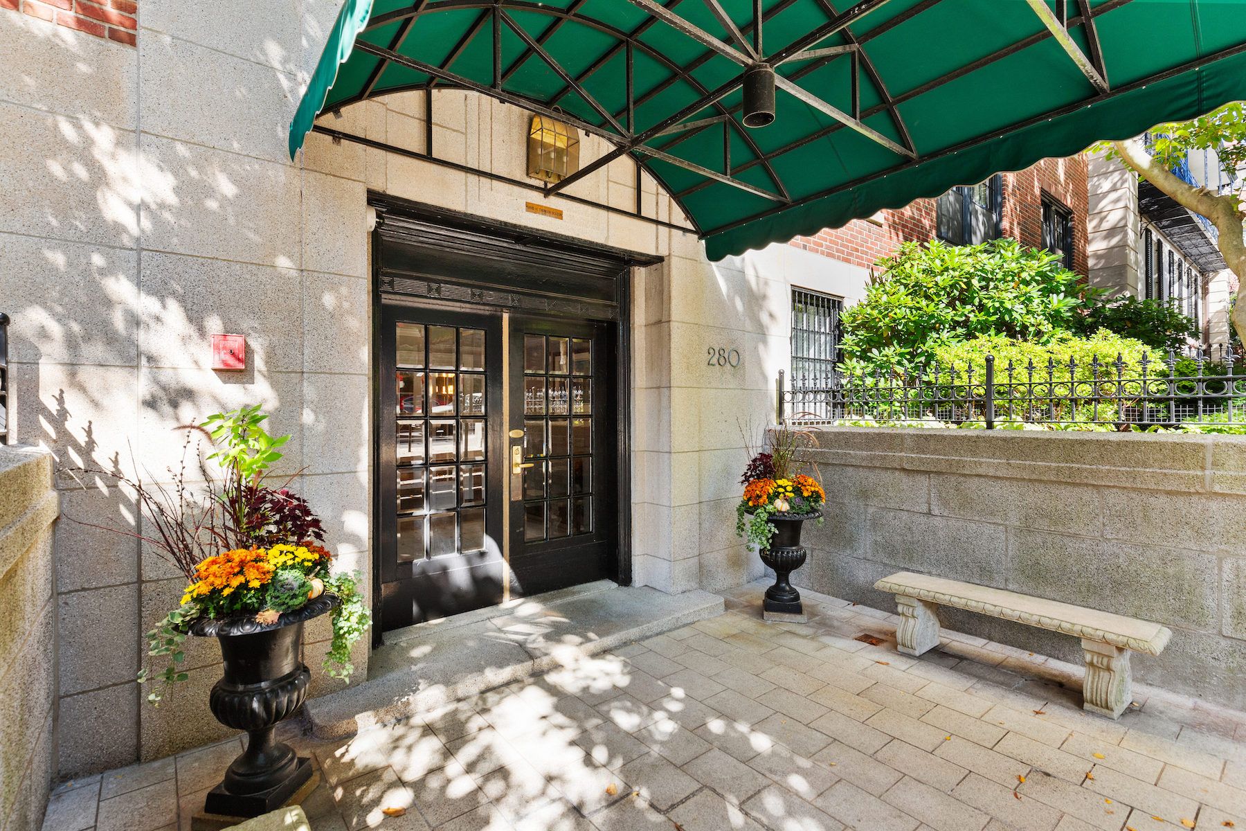 280  Beacon Street 1