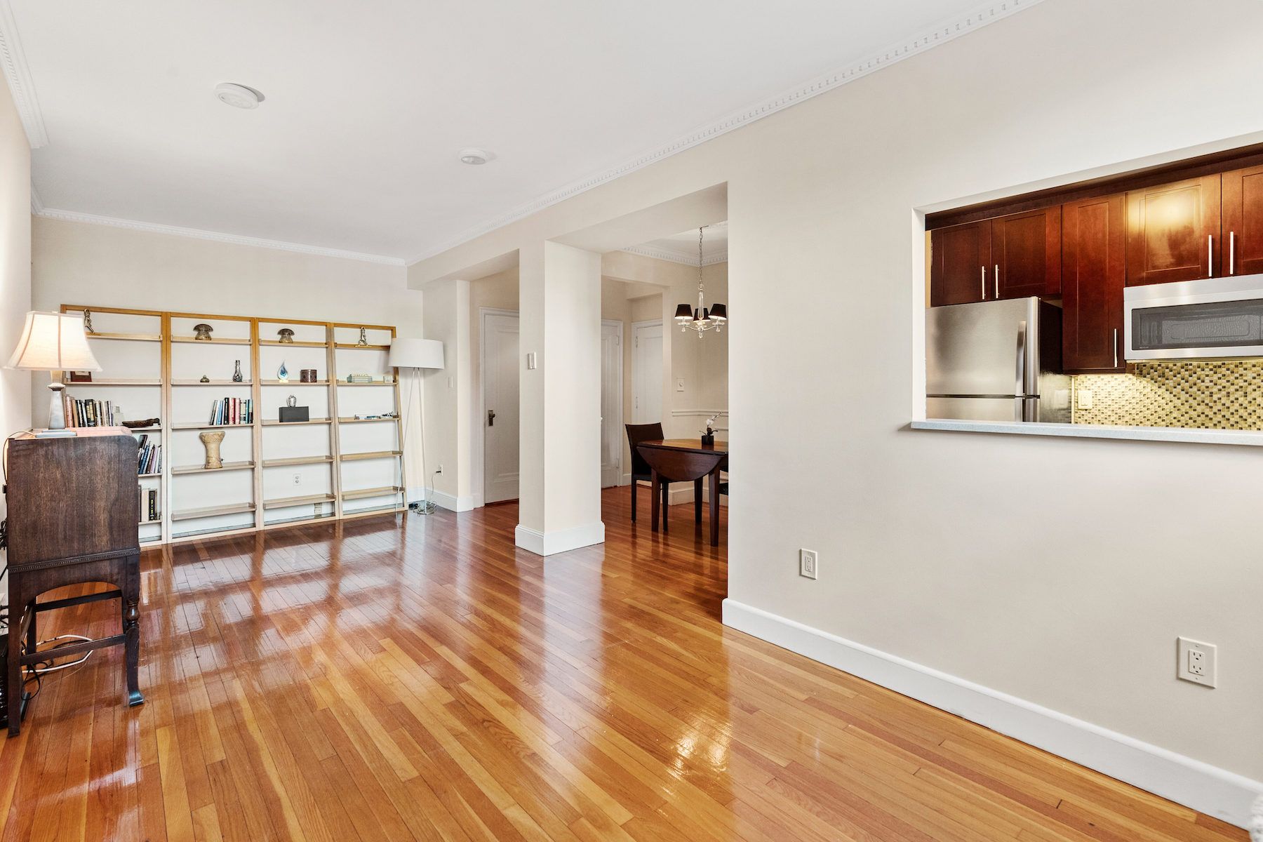 280  Beacon Street 1