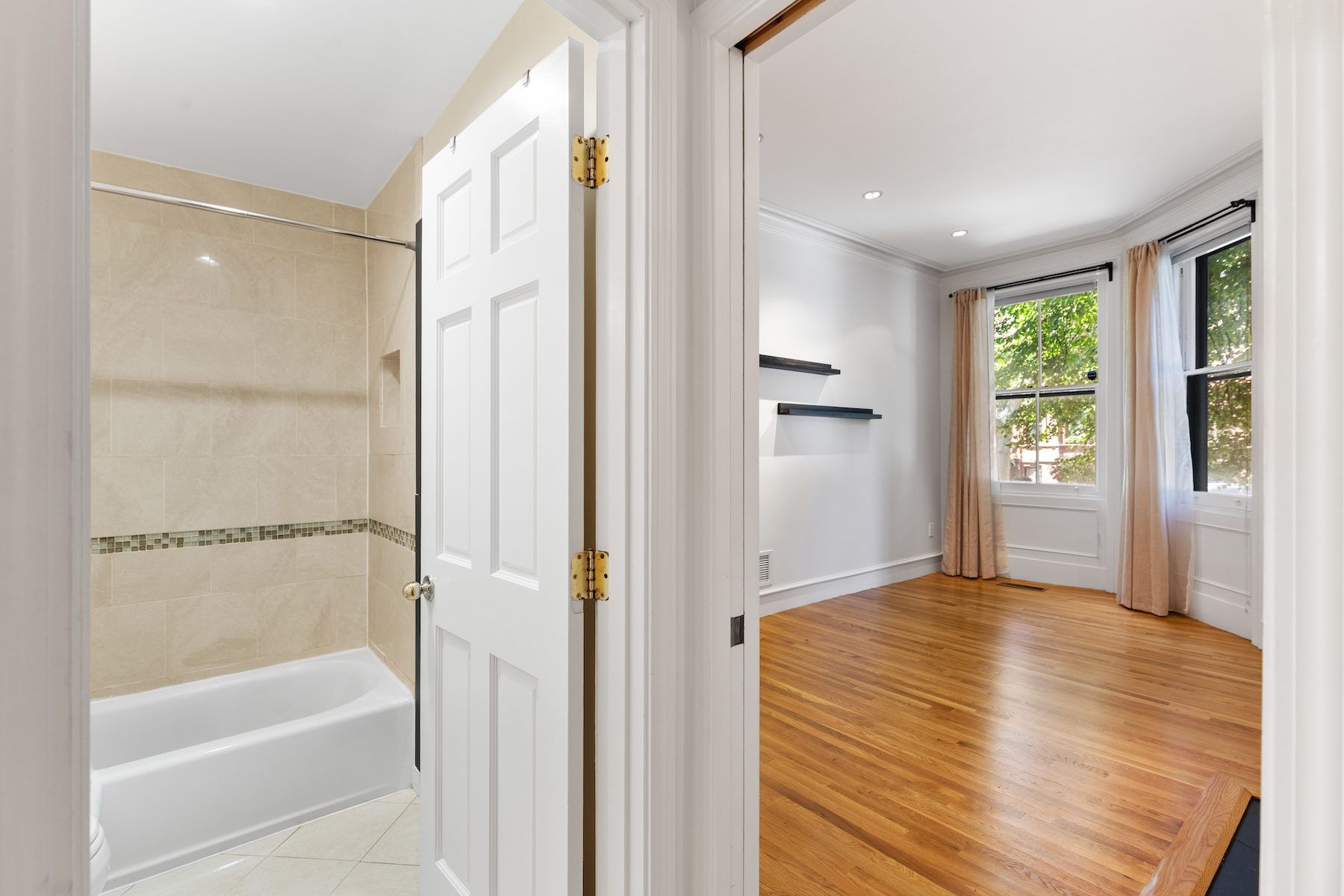 241 Beacon St 1