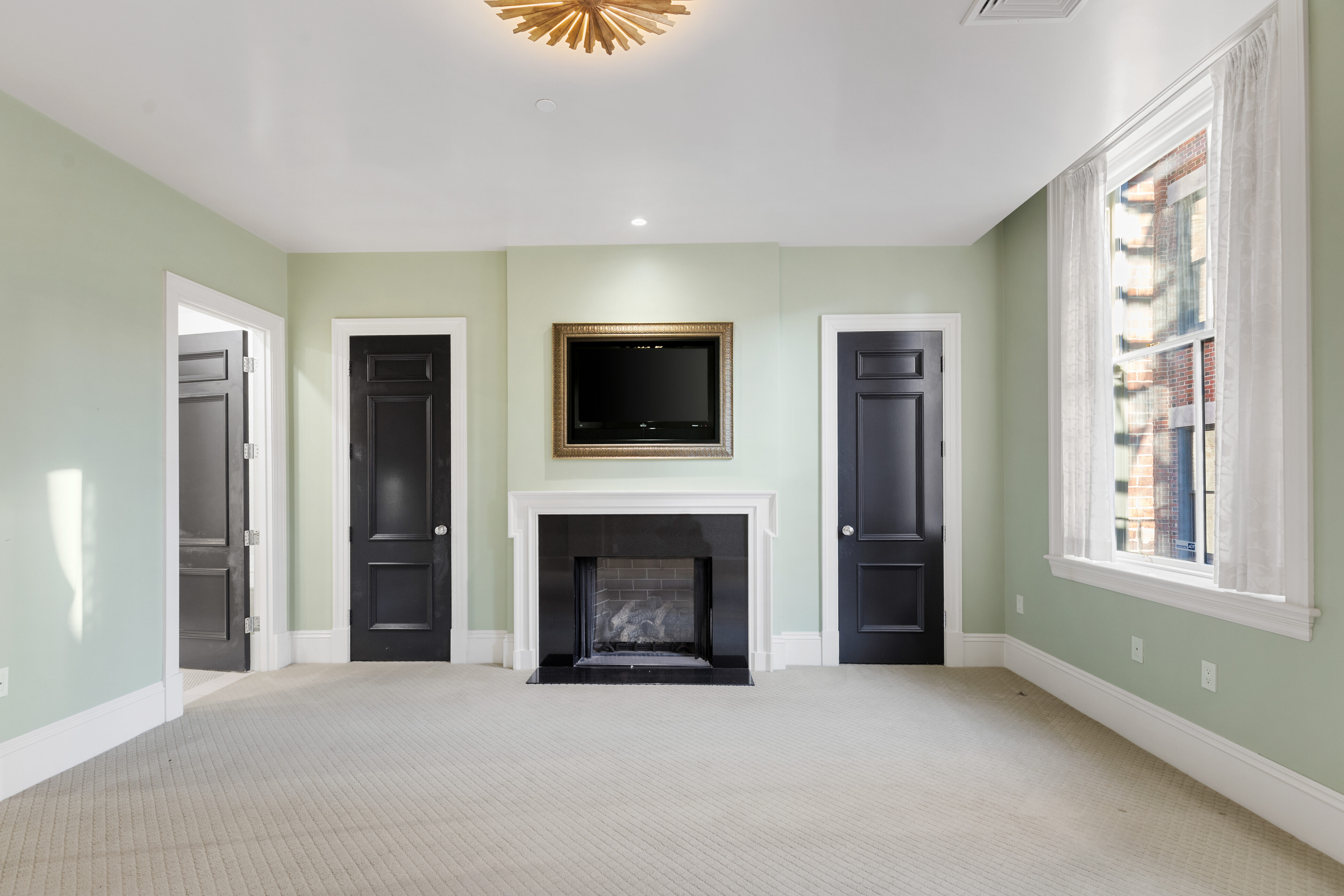 20 Beacon Street Unit 4