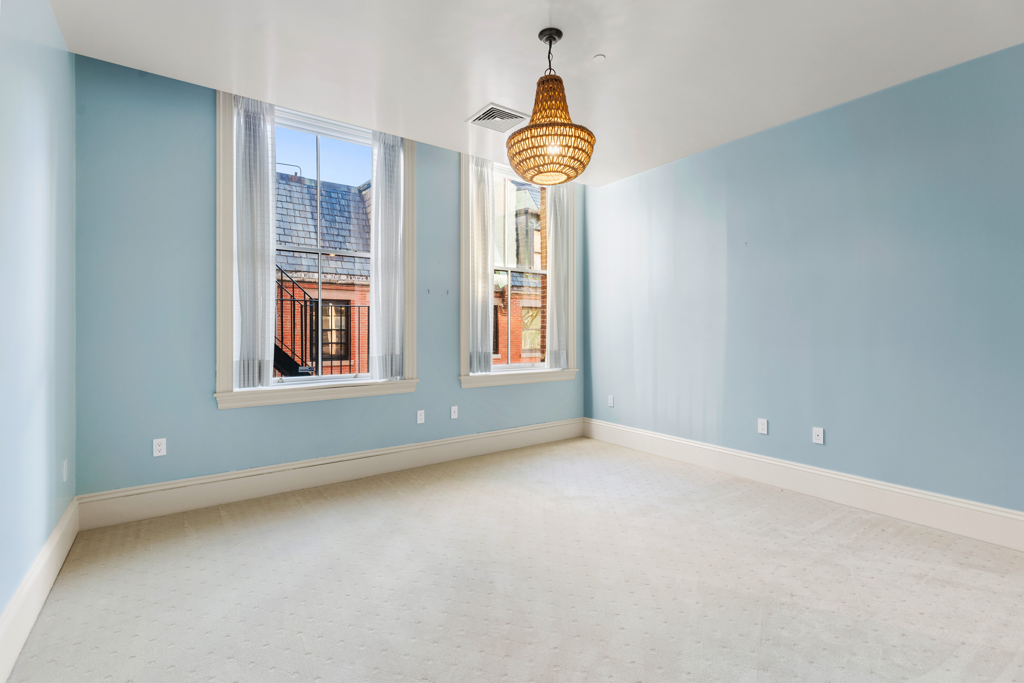 20 Beacon Street Unit 4