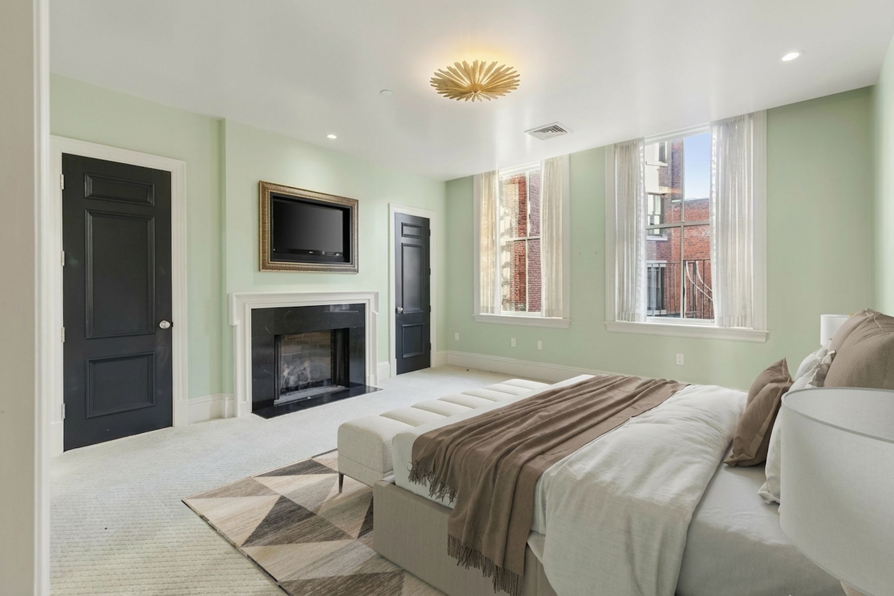 20 Beacon Street Unit 4