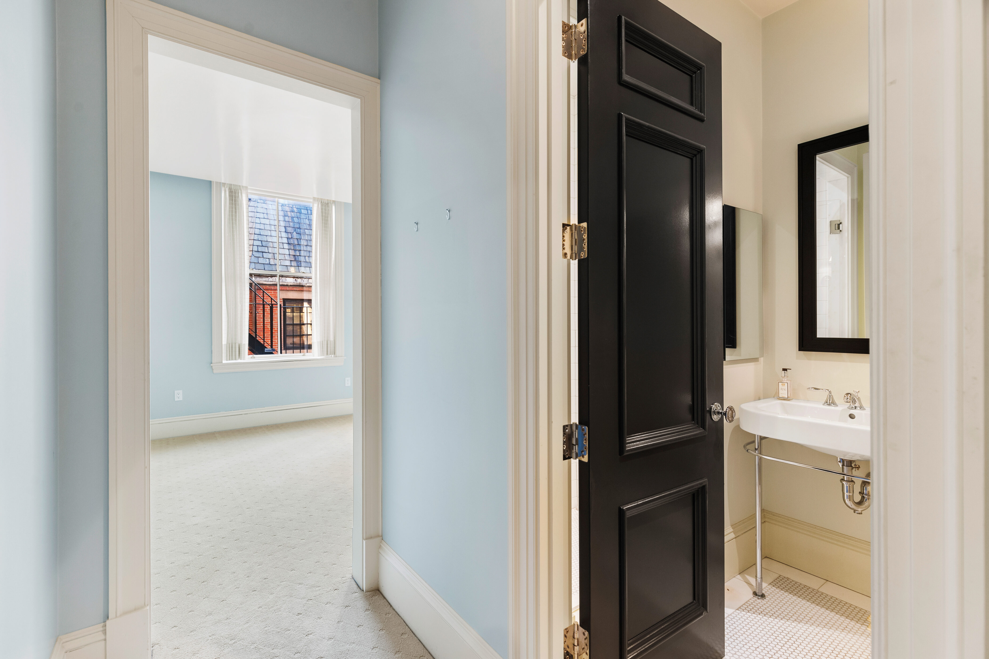 20 Beacon Street Unit 4