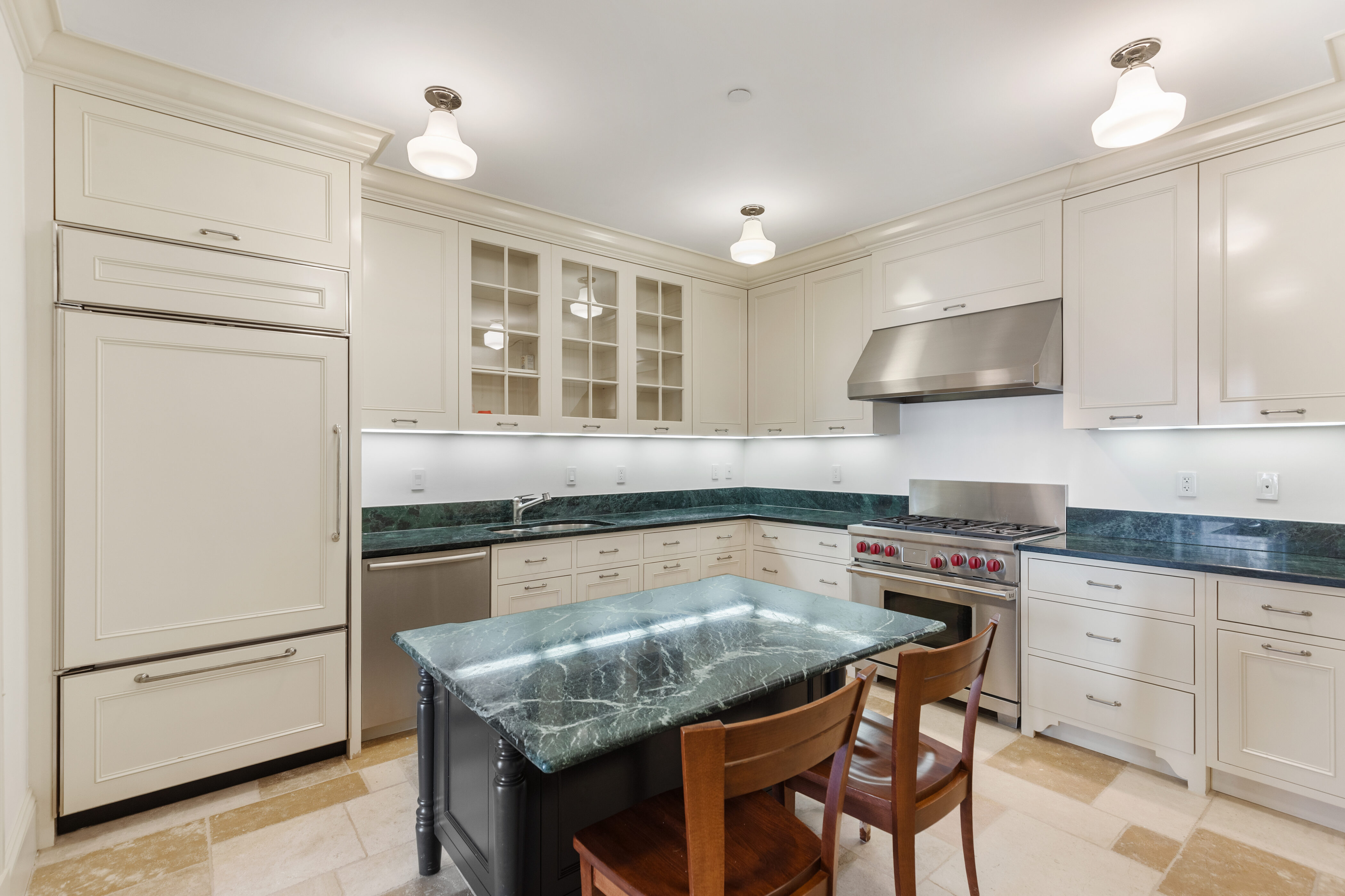 20 Beacon Street Unit 4