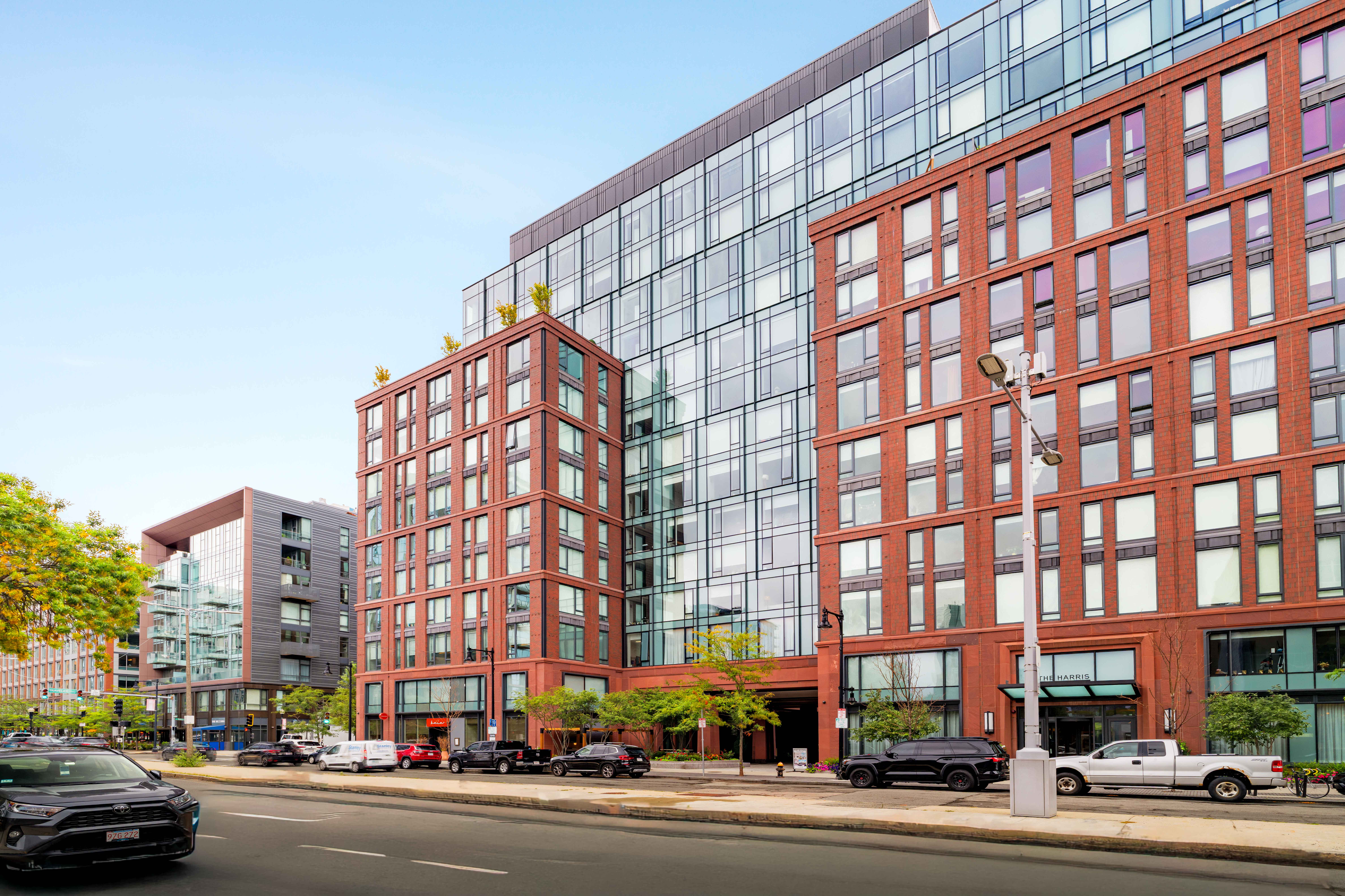 370-380  Harrison Avenue PH2G
