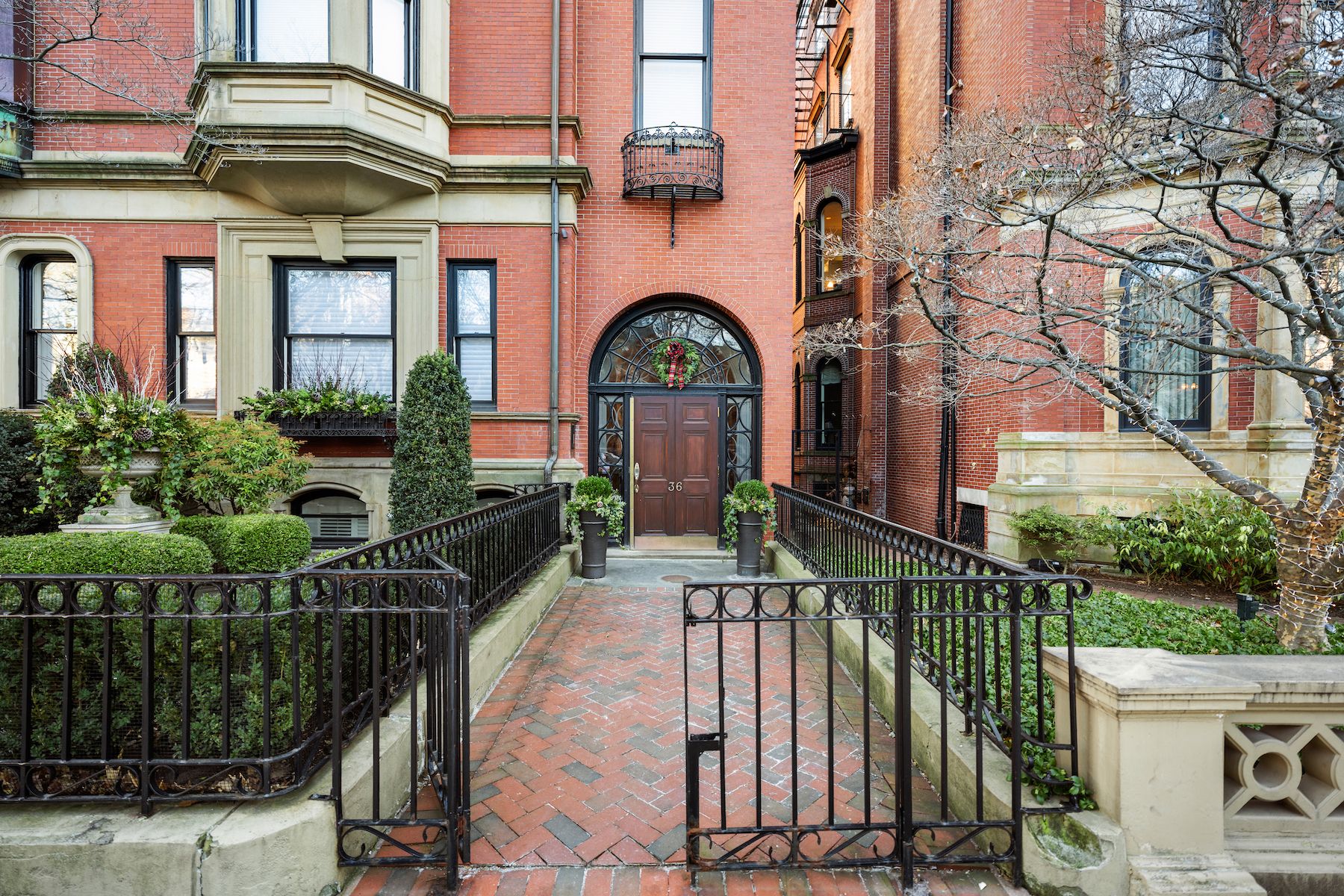 36 Commonwealth Avenue Unit PH