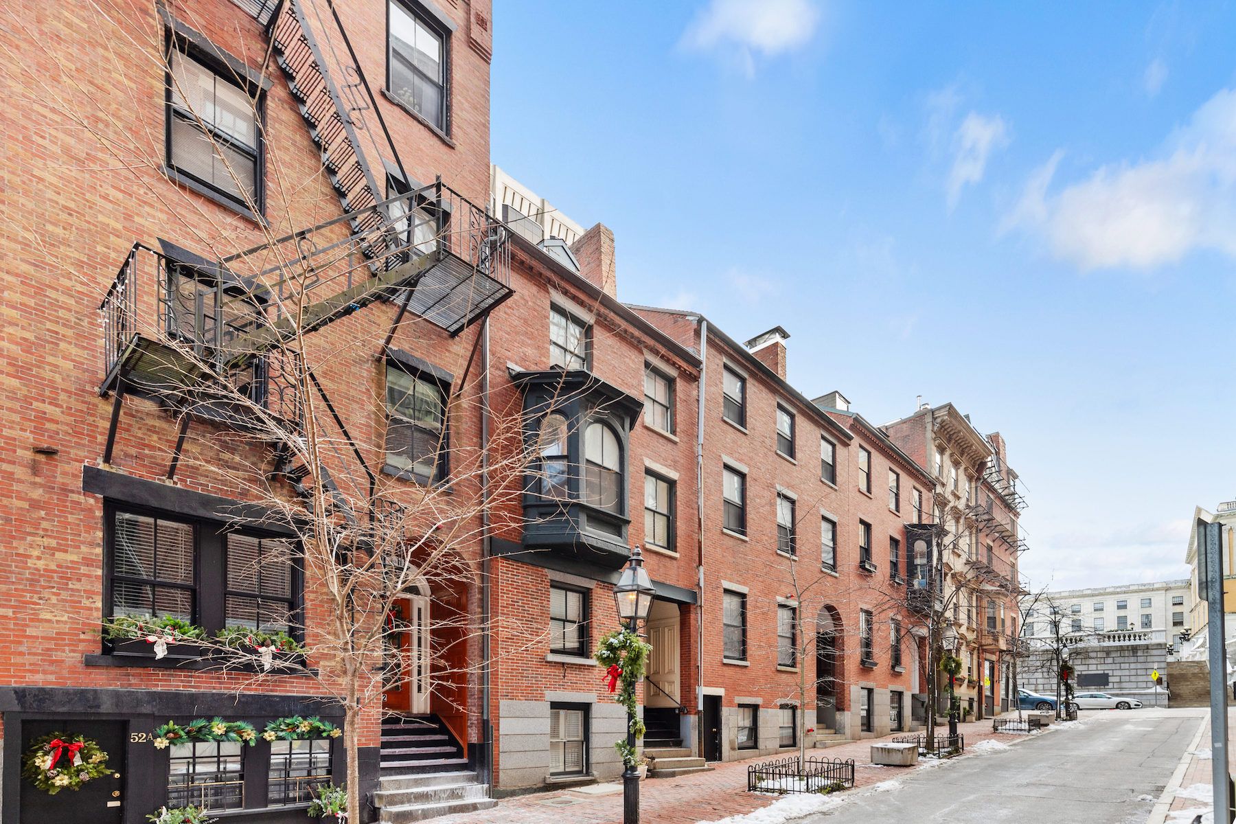54 Temple St 1