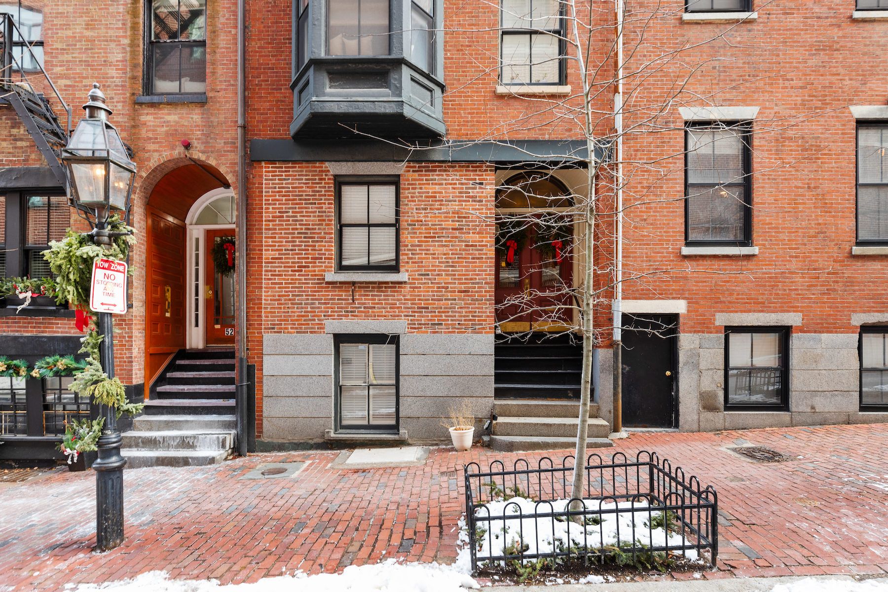 54 Temple St 1