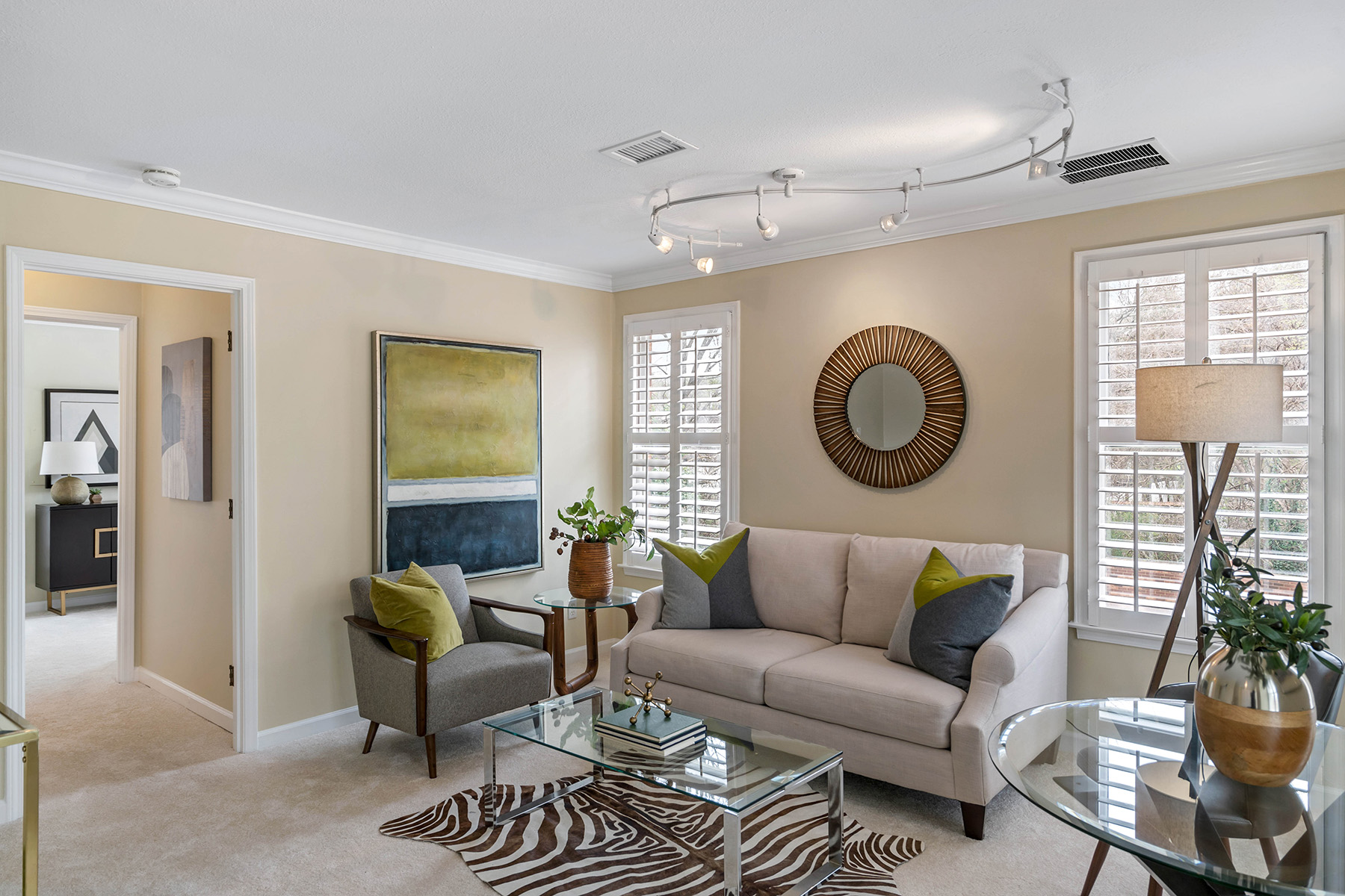 5 Walden Walk NE
