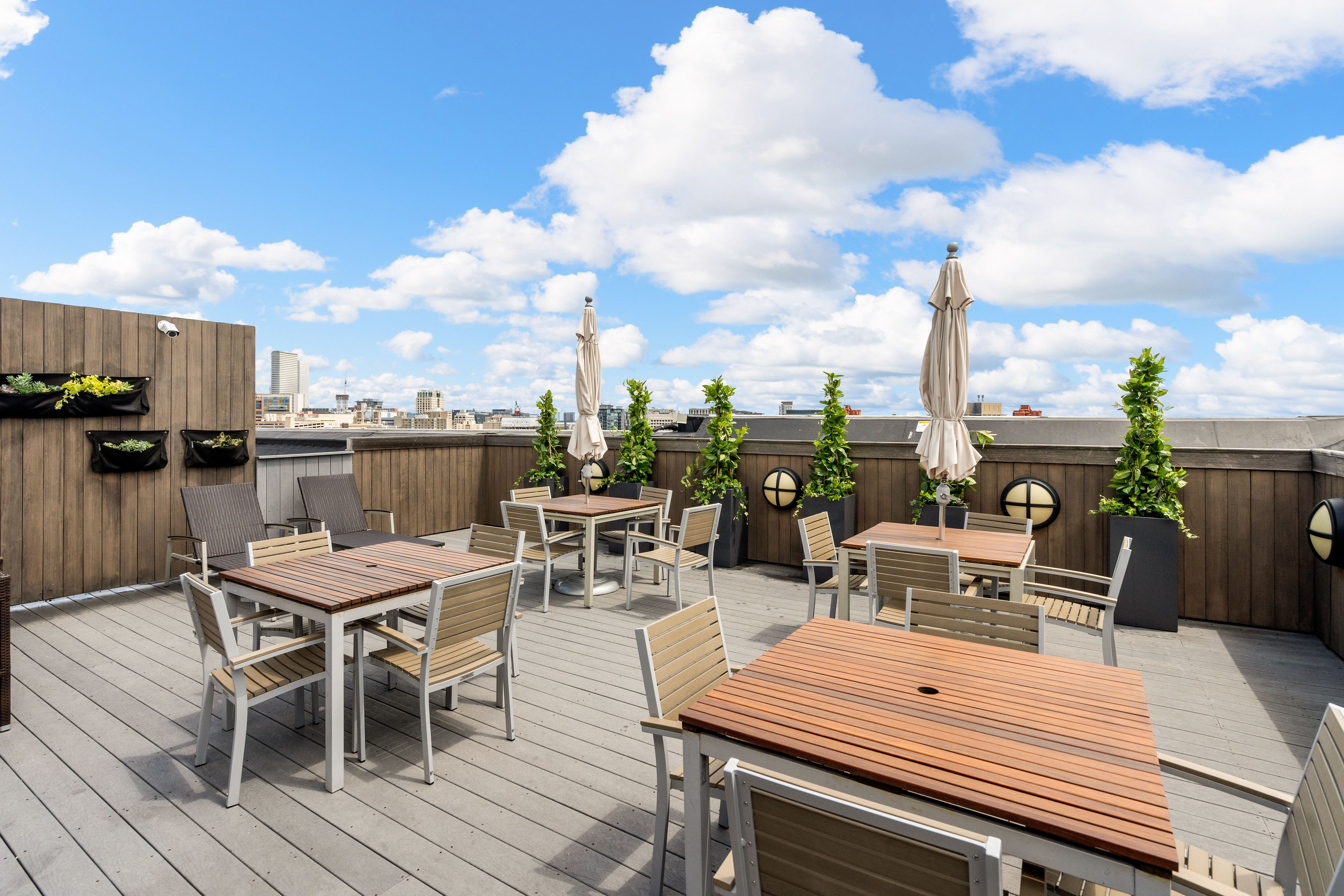 285 Columbus Ave Unit PH805