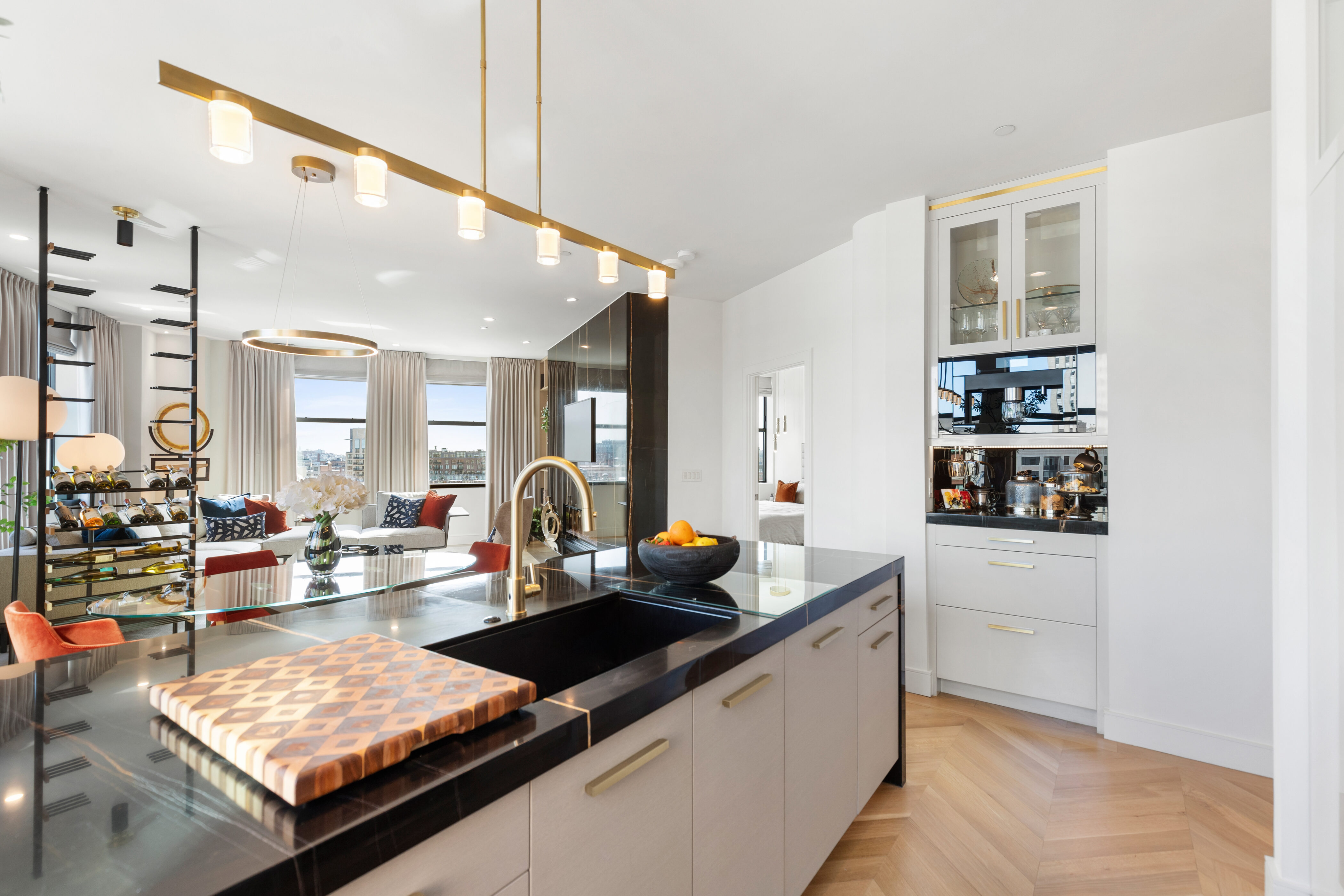 285 Columbus Ave Unit PH805