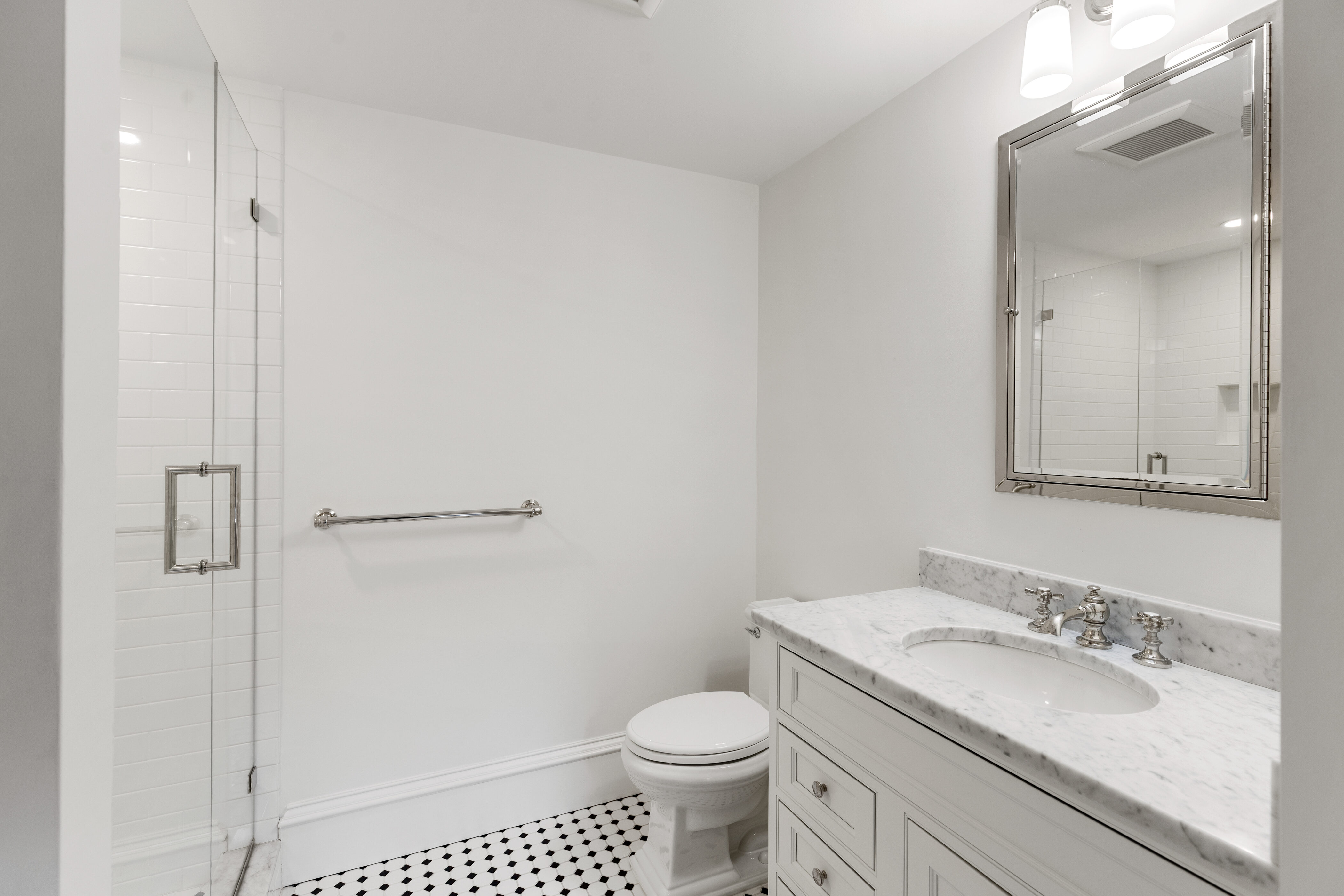 409 Commonwealth Avenue Unit B