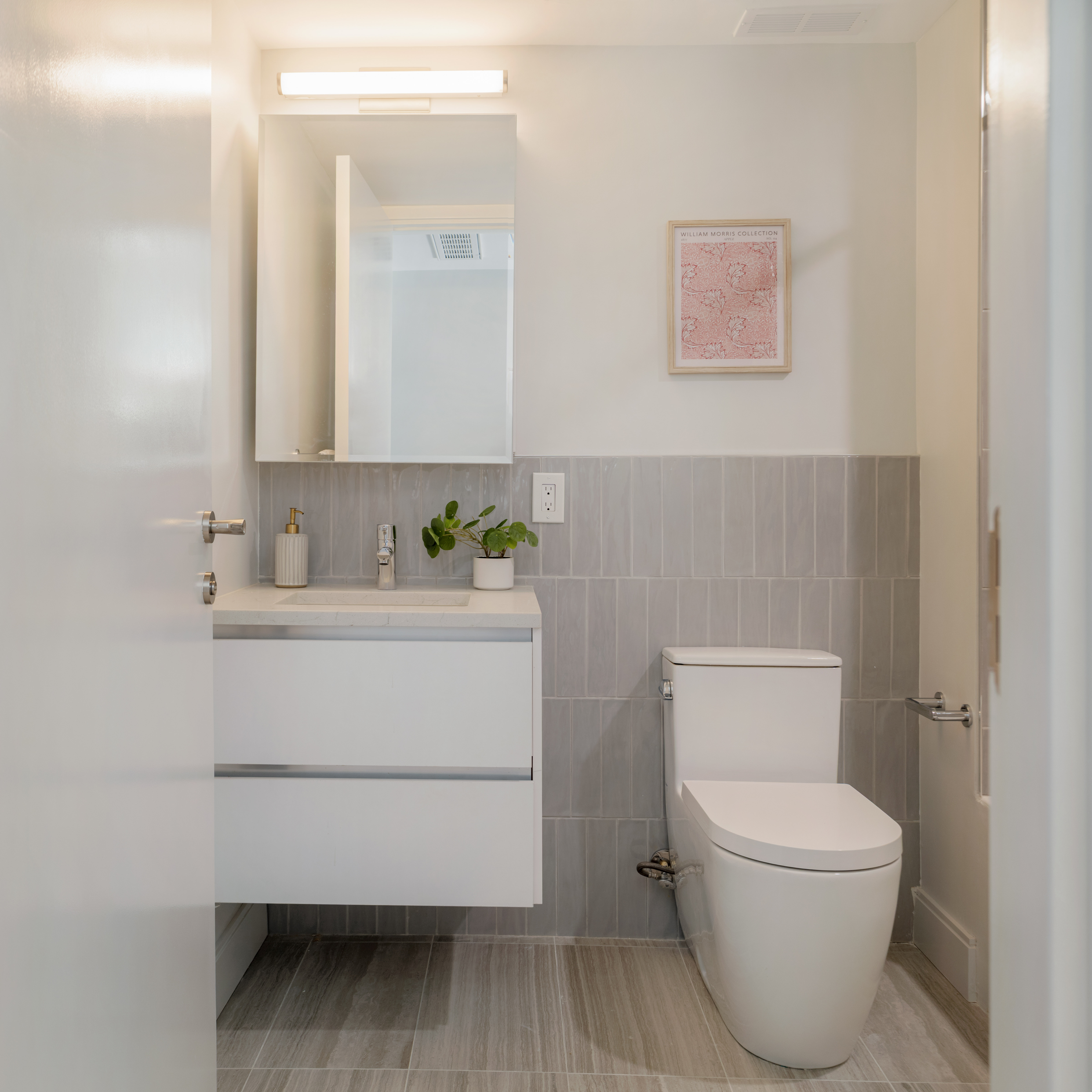 1043-1065 Cambridge Street, Unit 305 