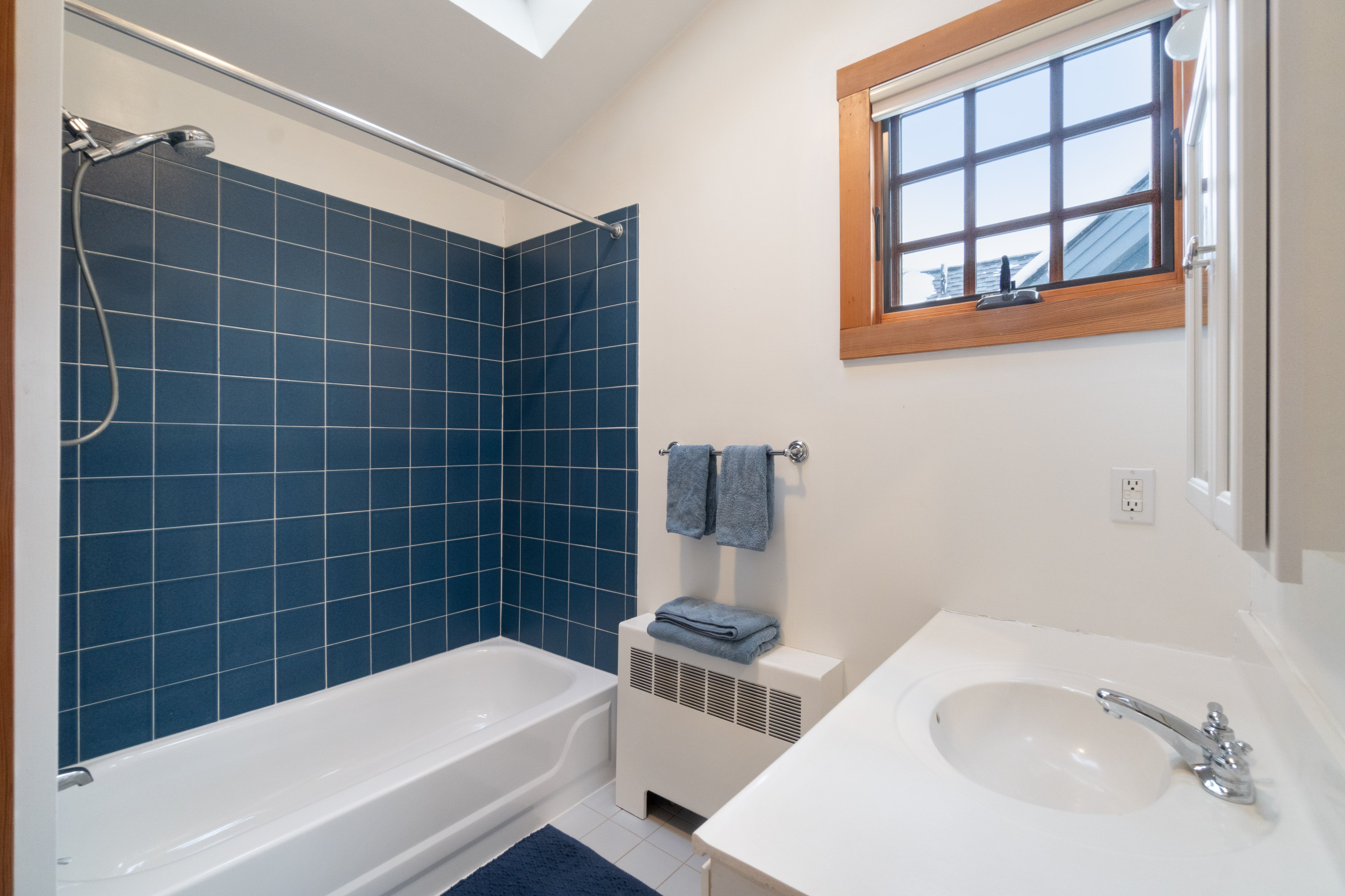 15 Mount Vernon Street, Unit 8 