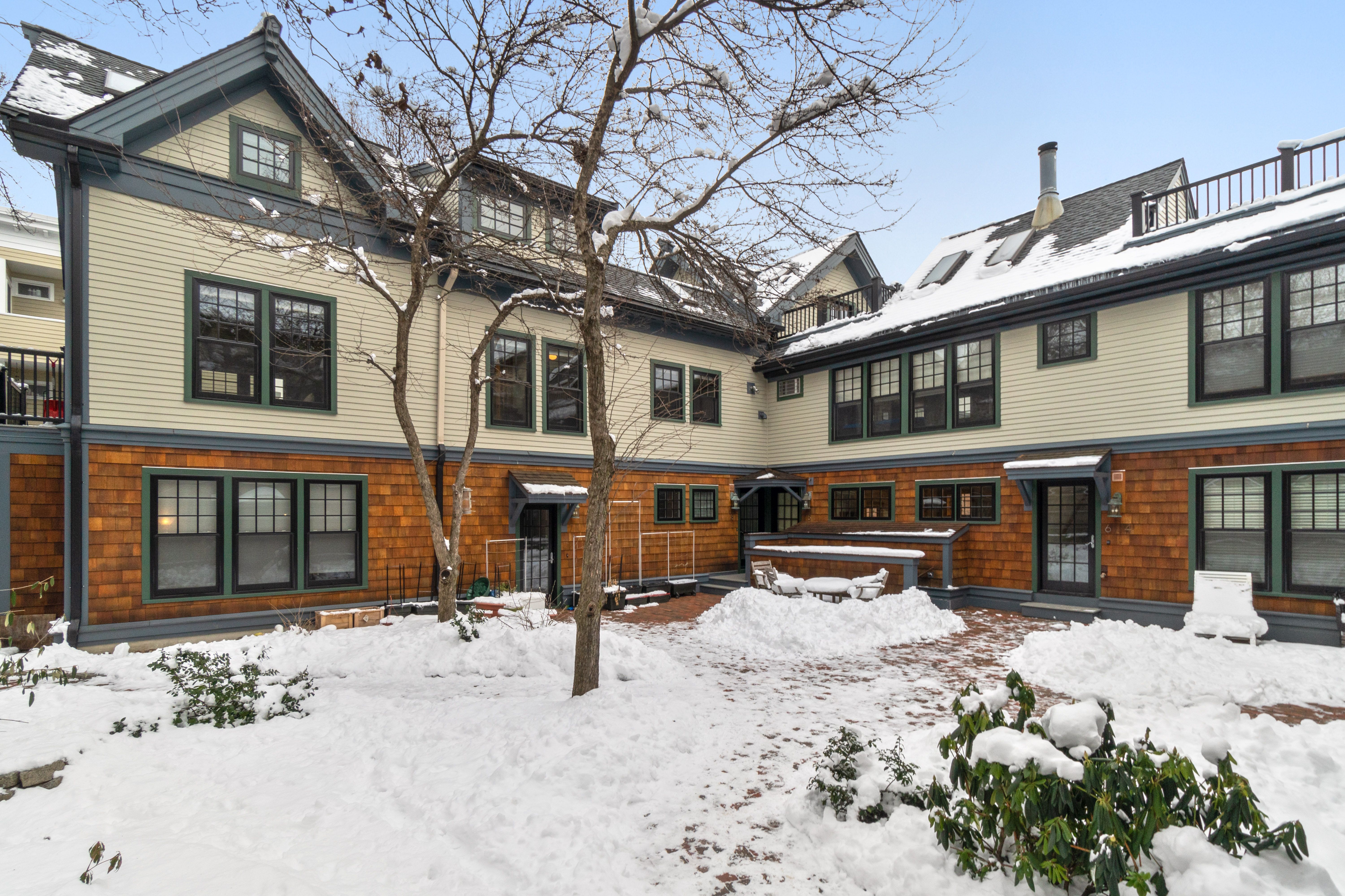 15 Mount Vernon Street, Unit 8 