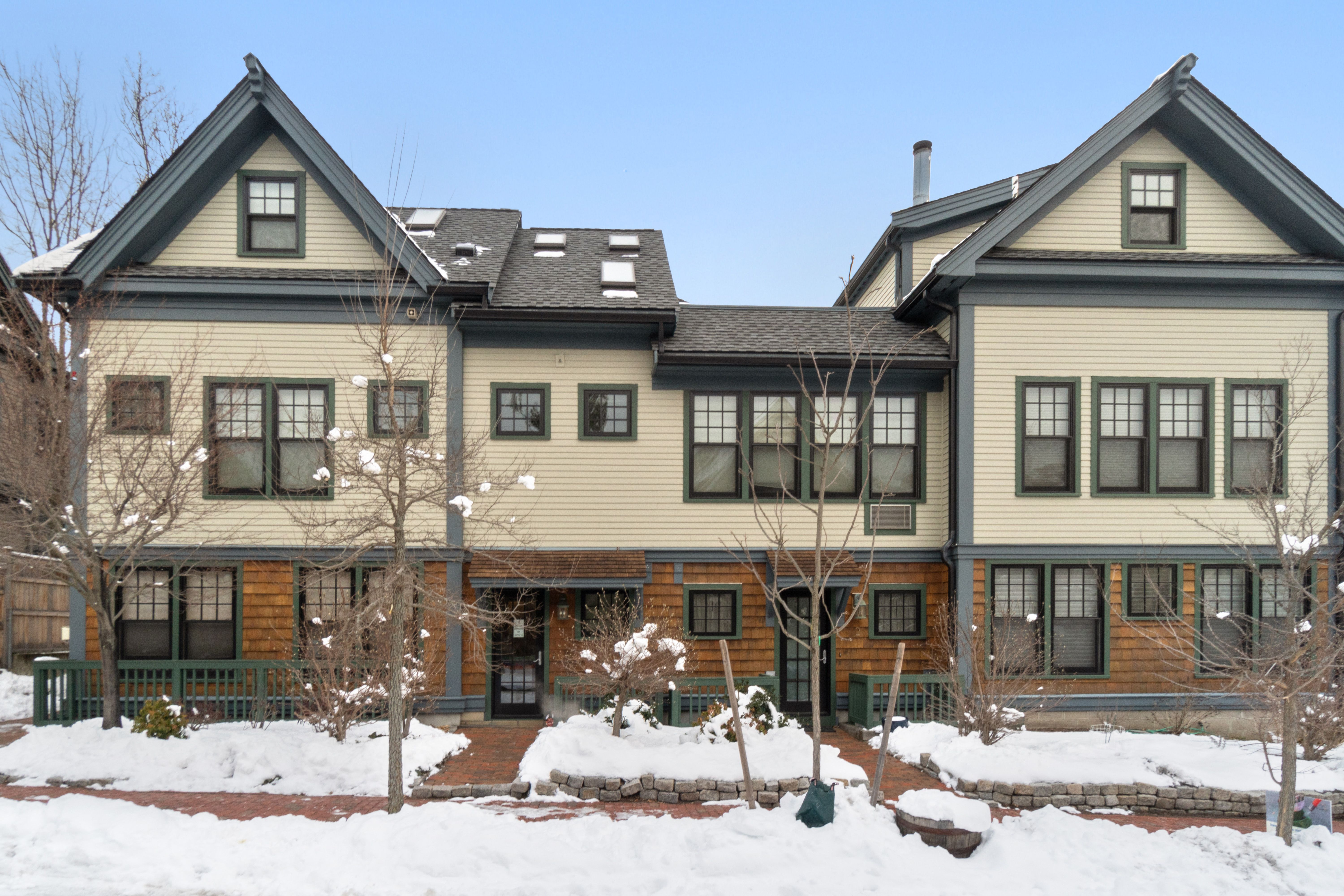 15 Mount Vernon Street, Unit 8 