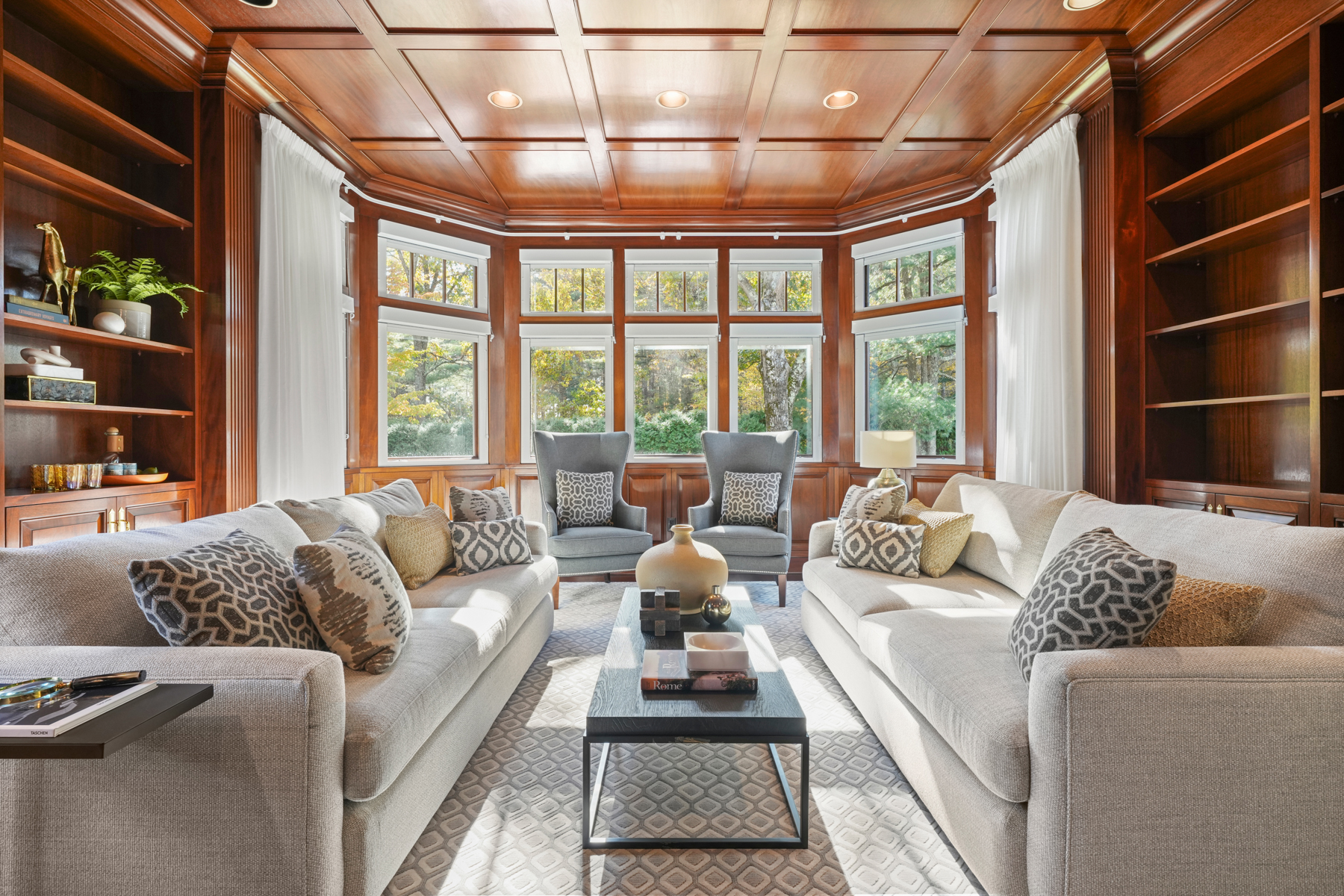 210 Monument Farm Road, Concord, MA
