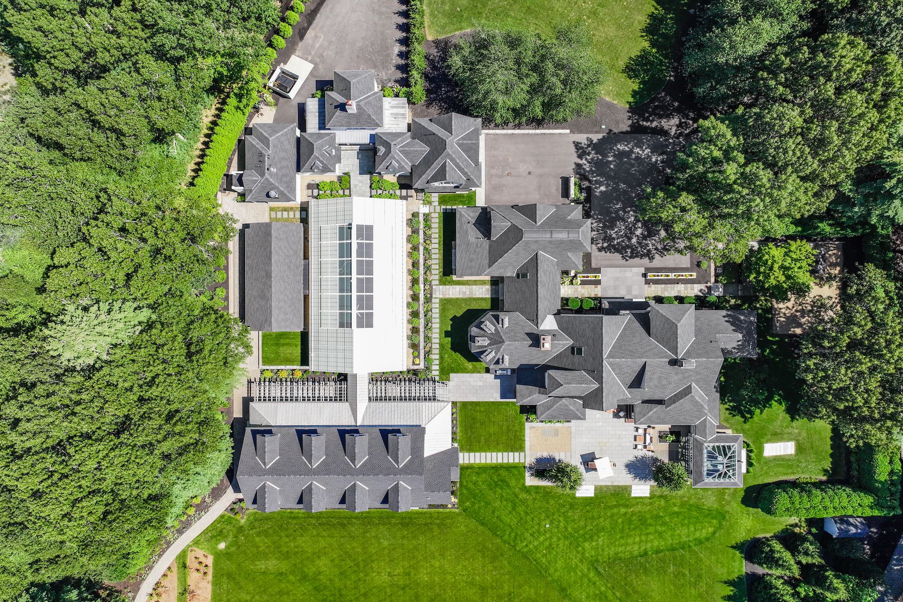 210 Monument Farm Road, Concord, MA