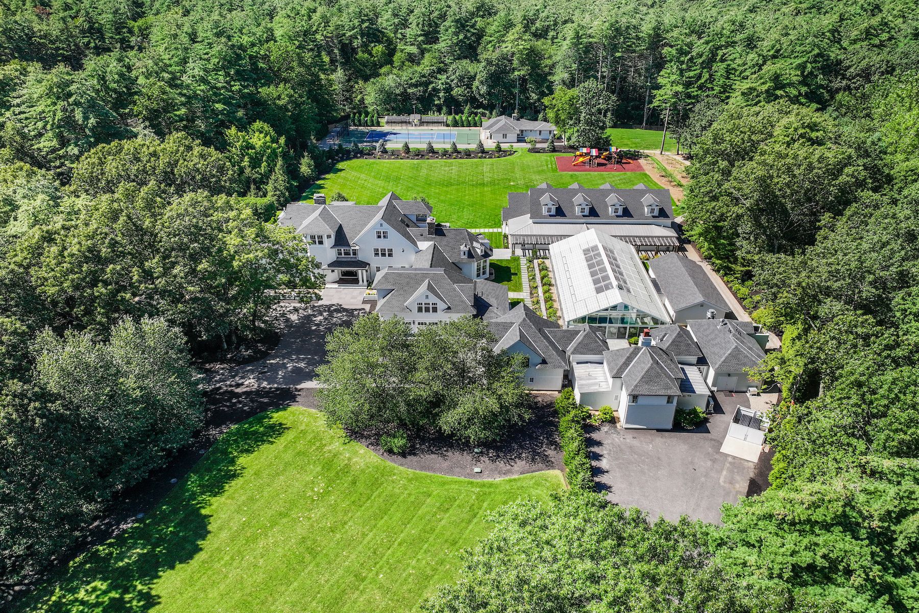 210 Monument Farm Road, Concord, MA