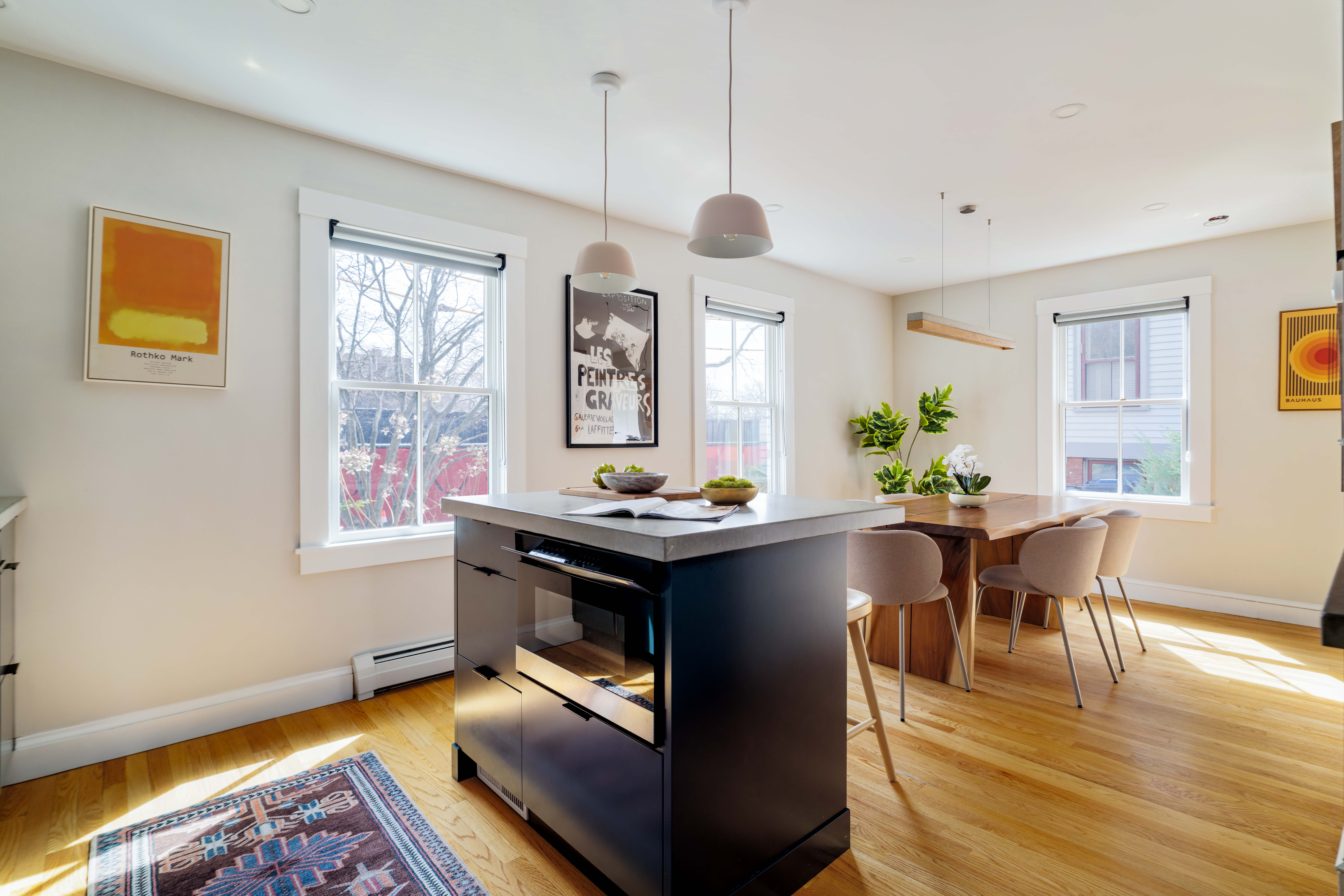 7 Sparks Street 