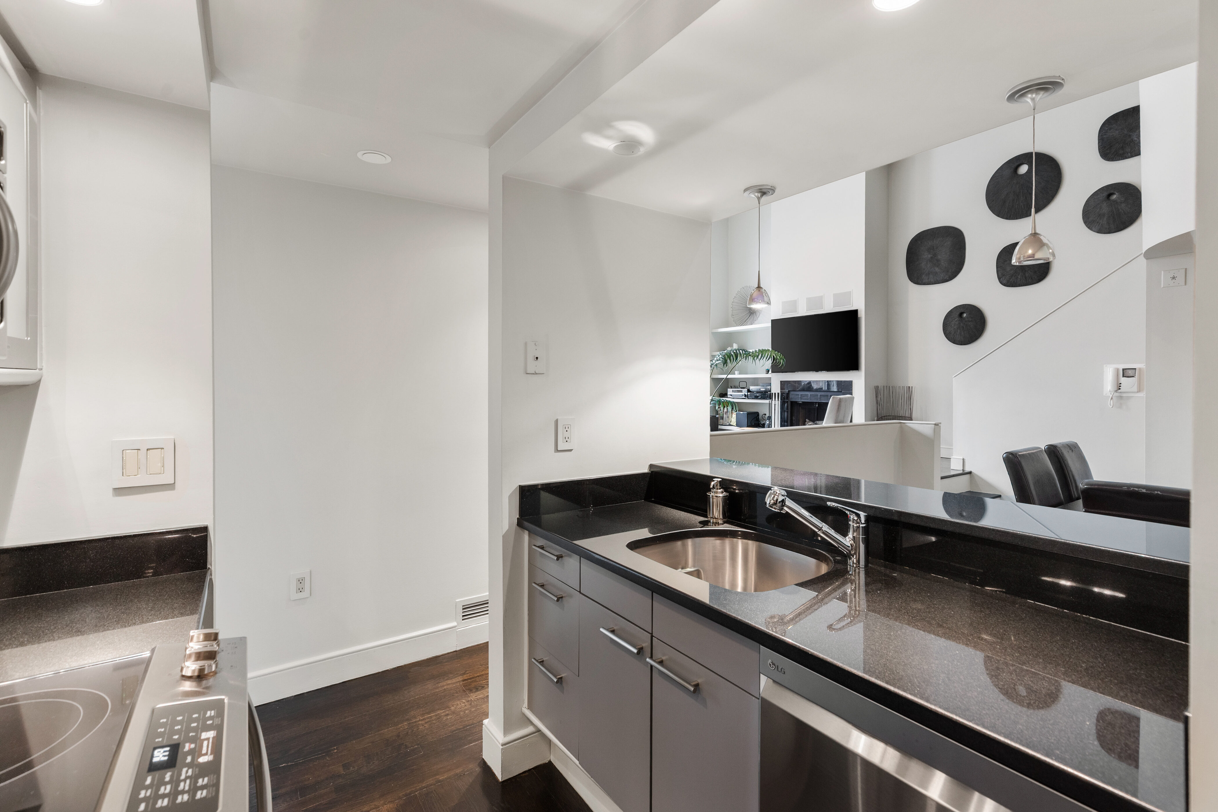 201 Newbury Street Unit 202