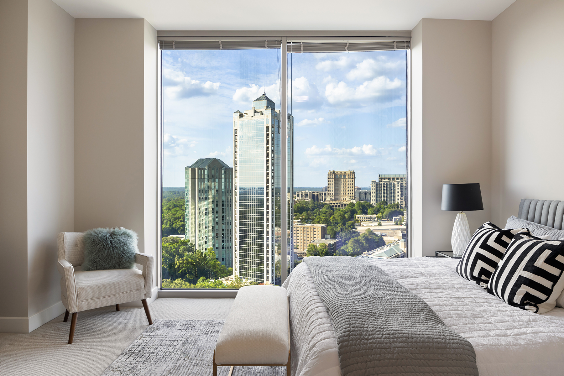 2795 Peachtree Road NE No. 2101