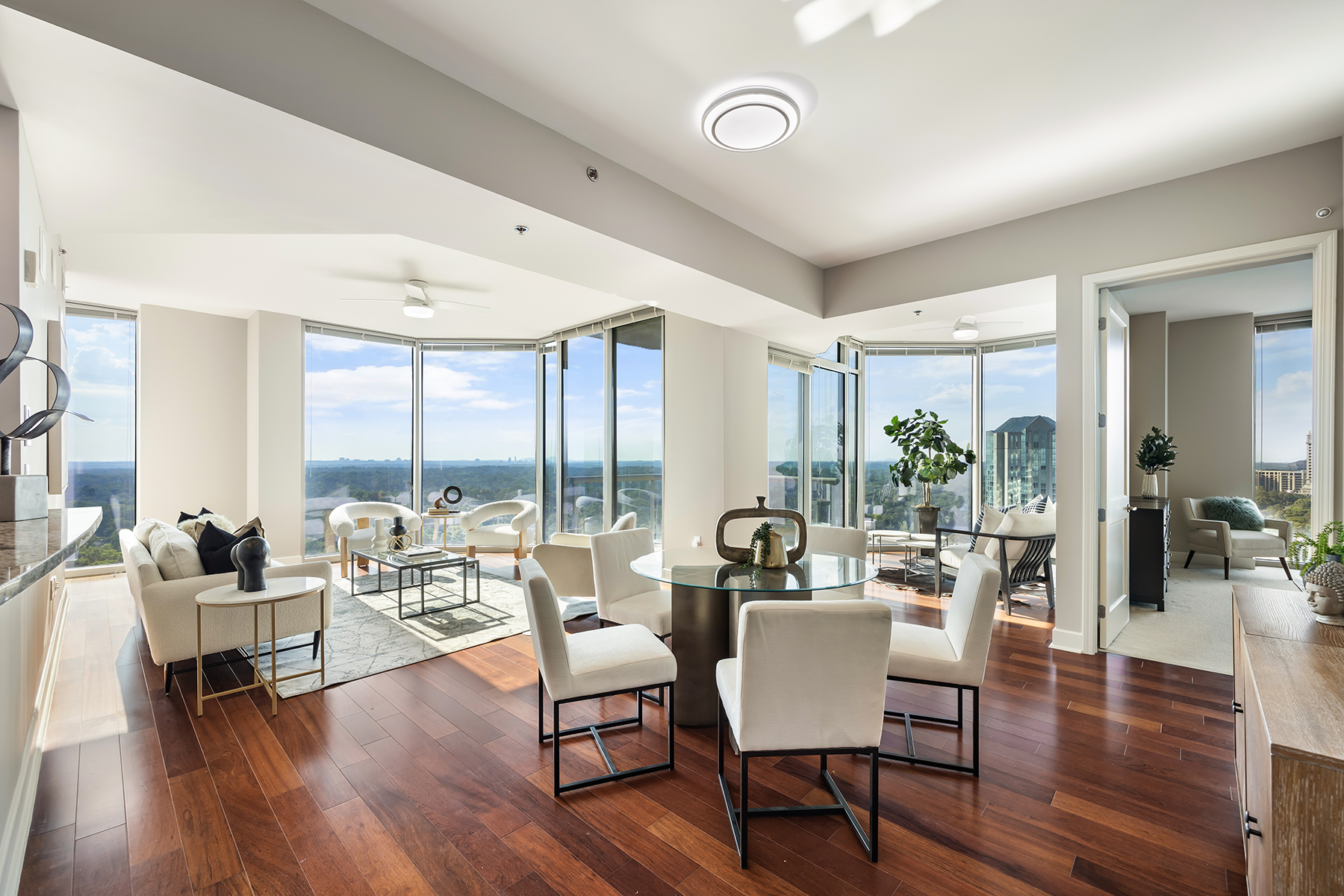 2795 Peachtree Road NE No. 2101